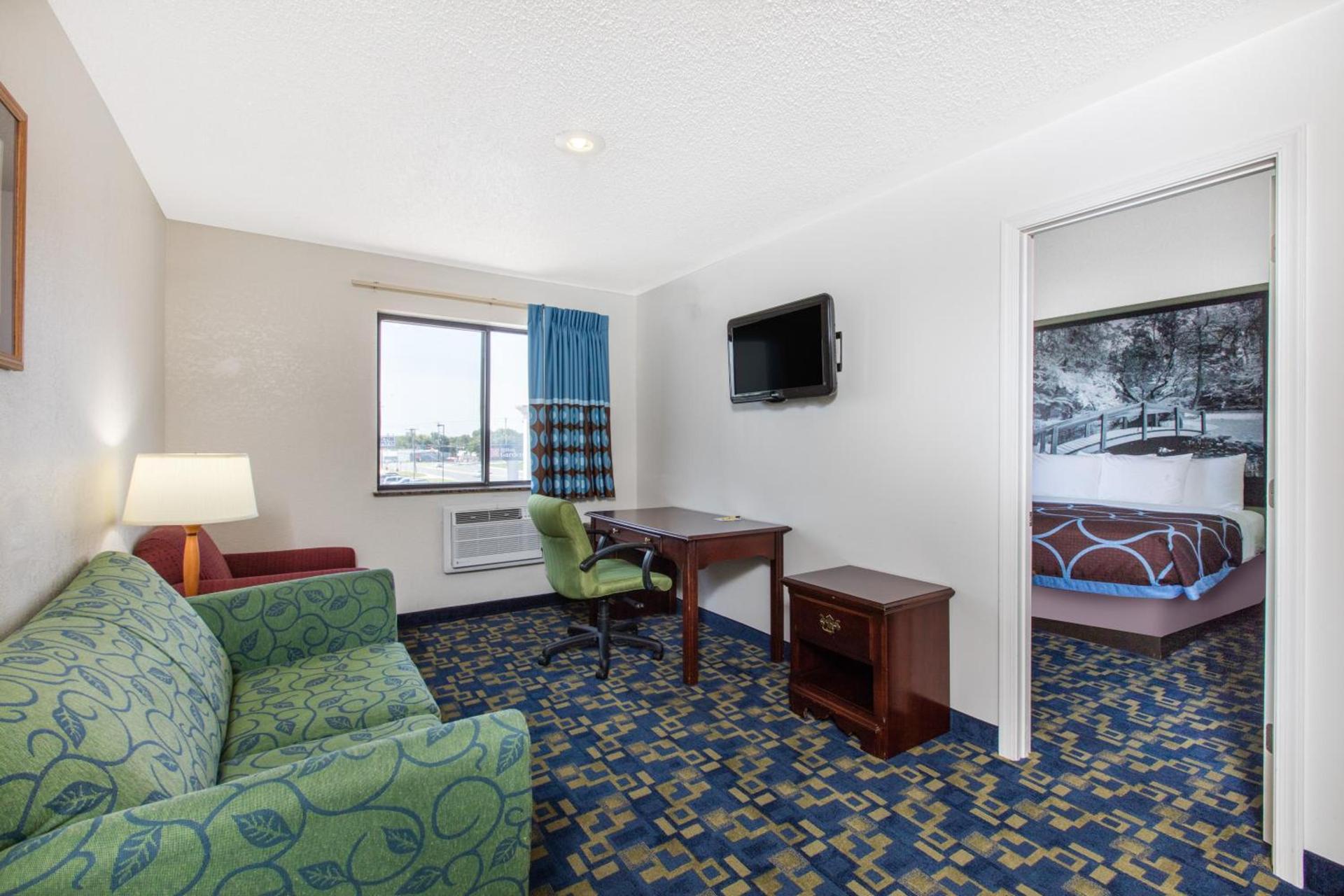 Super 8 by Wyndham Aberdeen MD photo 24