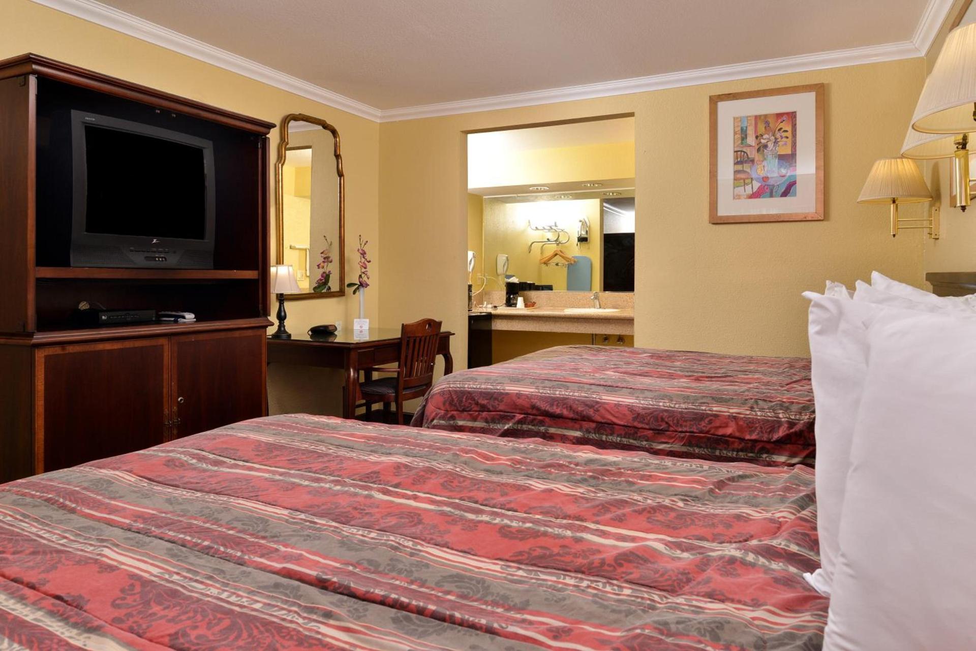 Americas Best Value Inn Pasadena photo 9