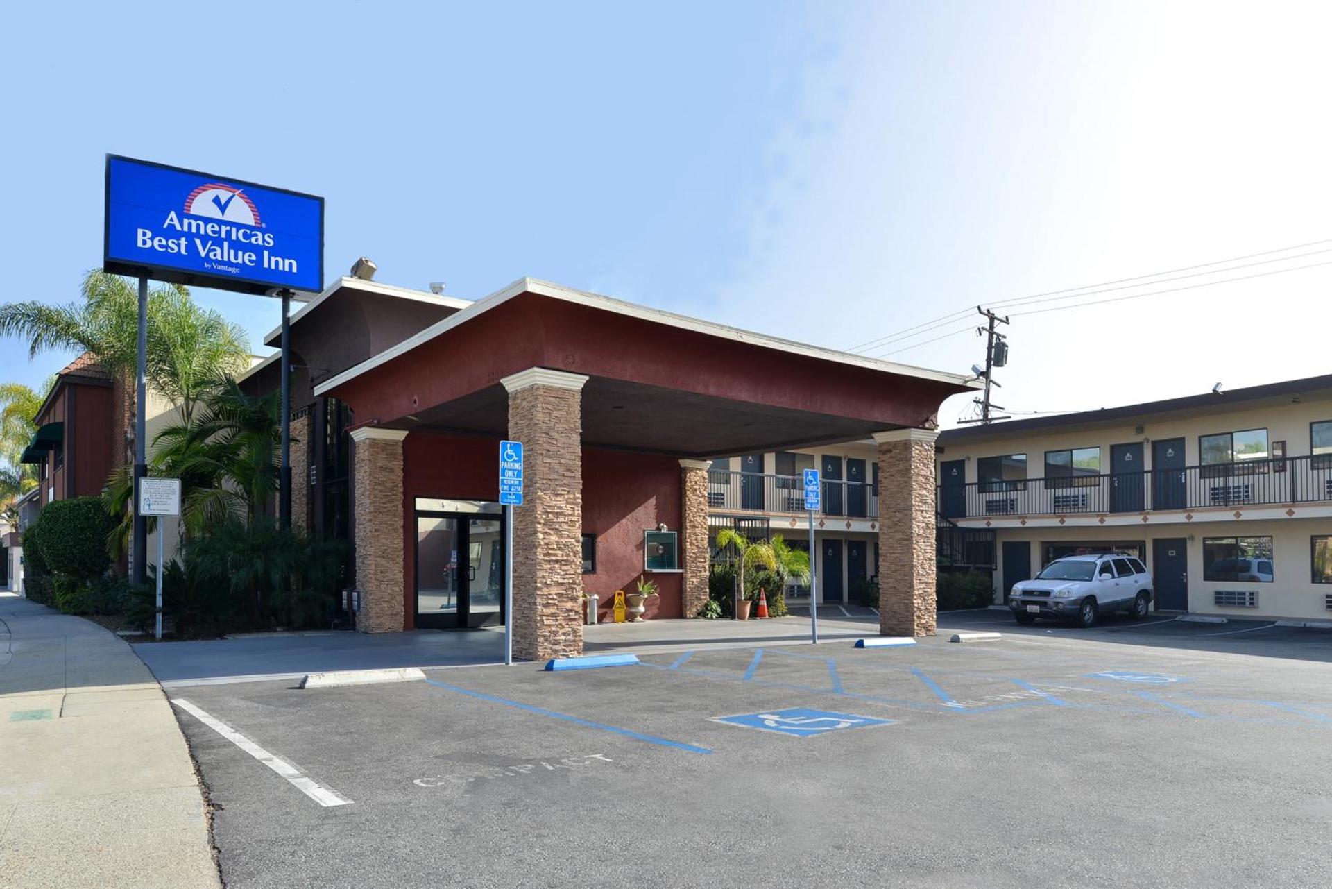 Americas Best Value Inn Pasadena photo 1