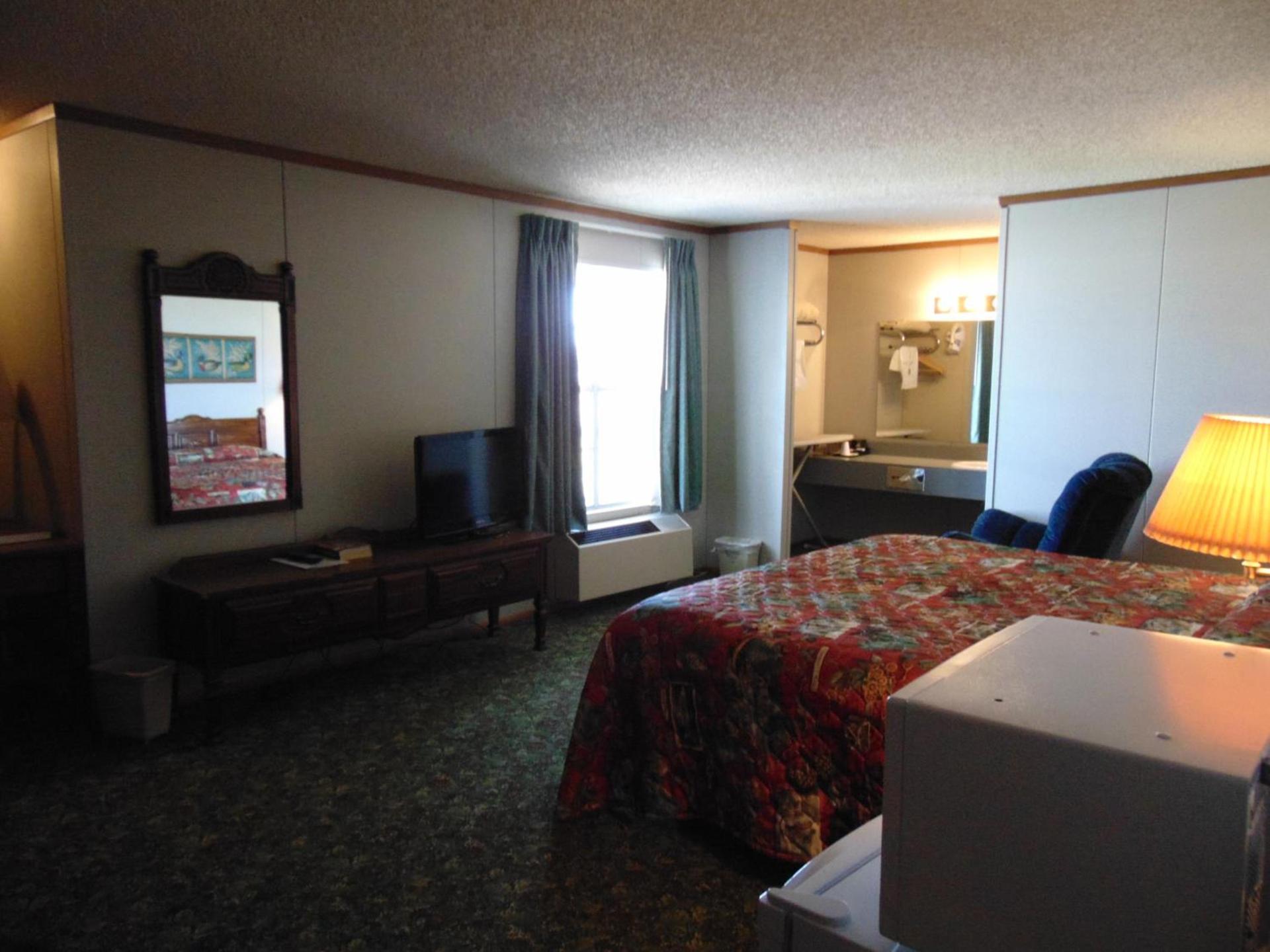 Heritage House Inn photo 37