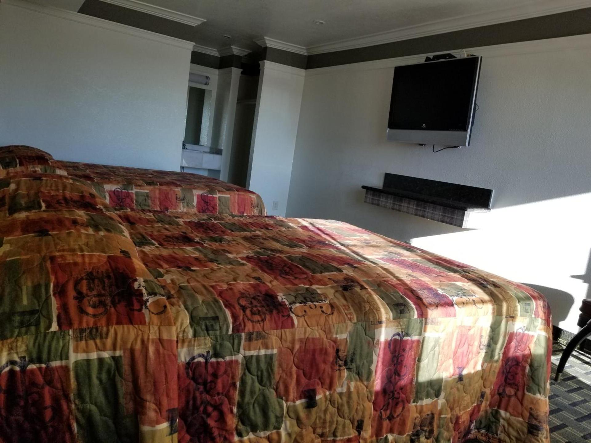 Rodeway Inn Commerce - Los Angeles photo 30
