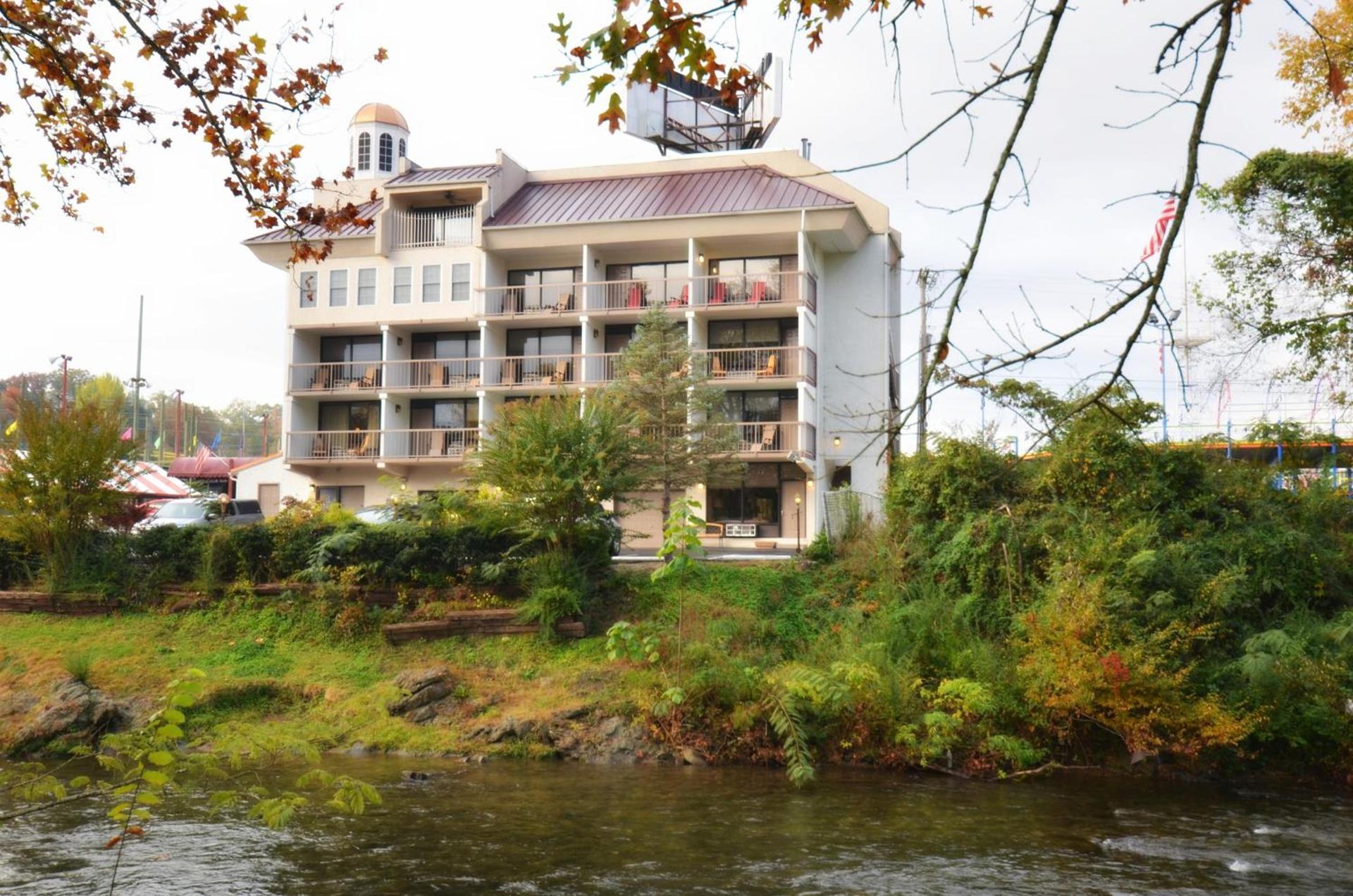 Rivergate Mountain Lodge photo 12