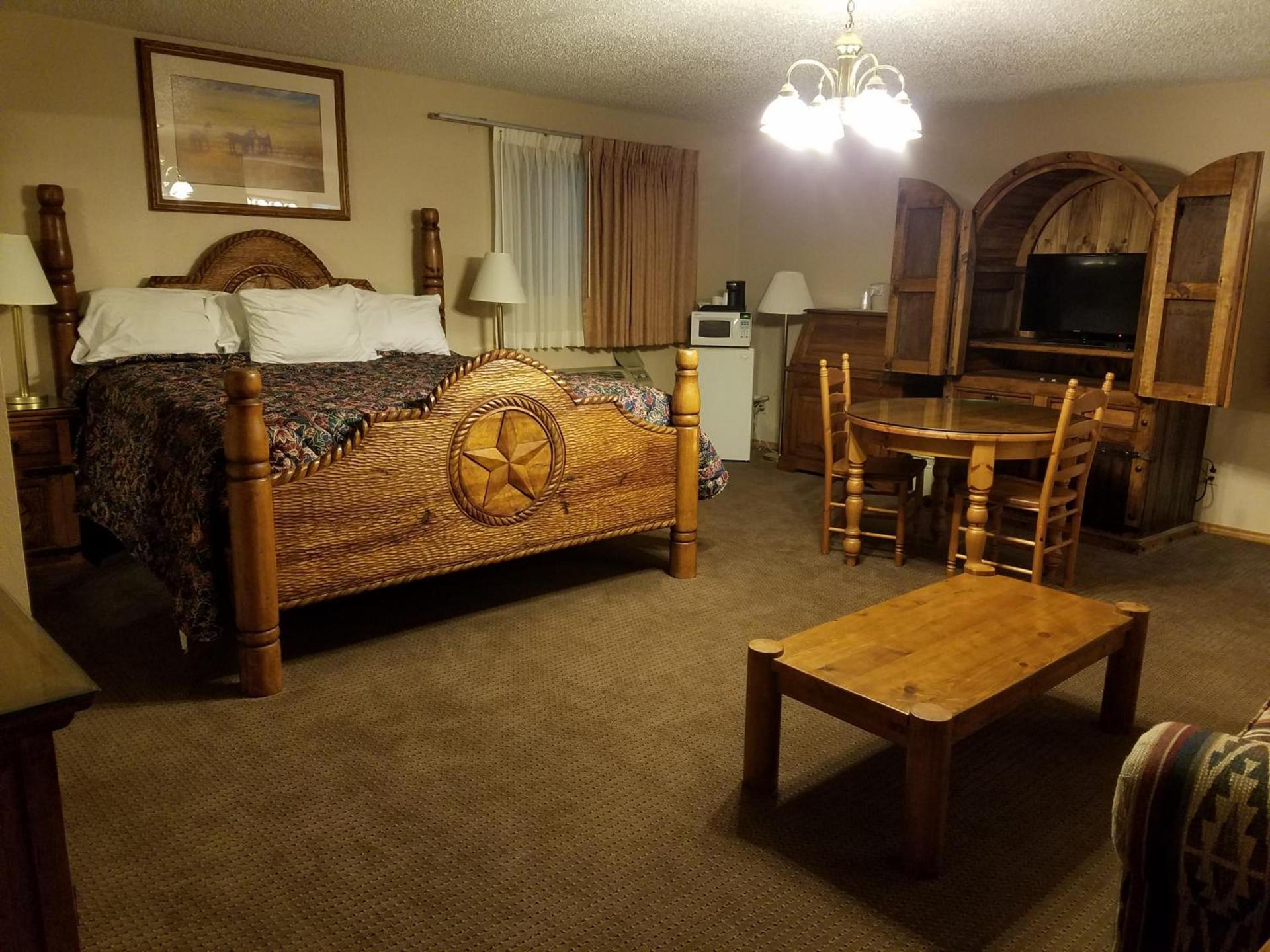 Regency Inn photo 29