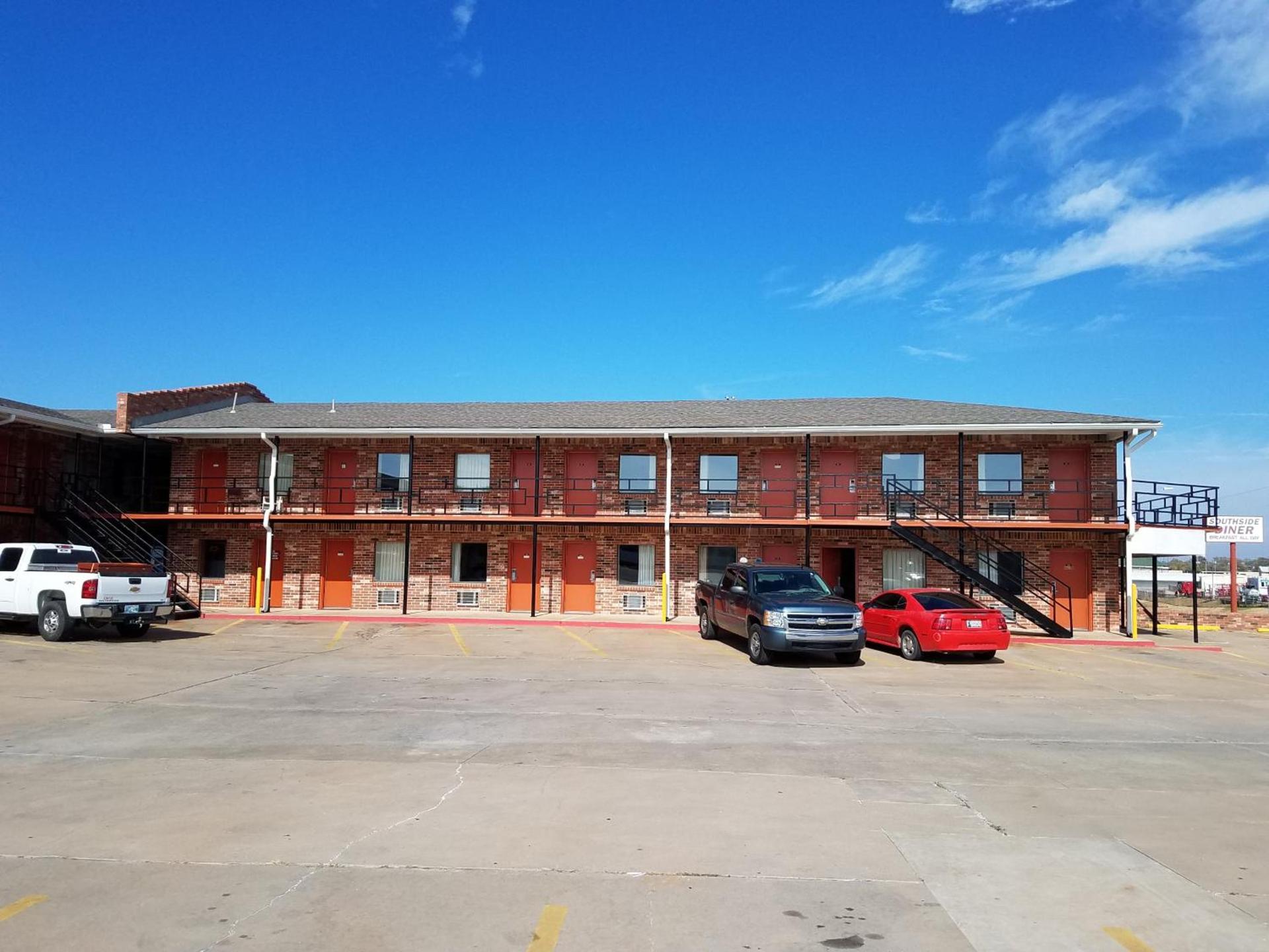 Heritage Inn photo 5