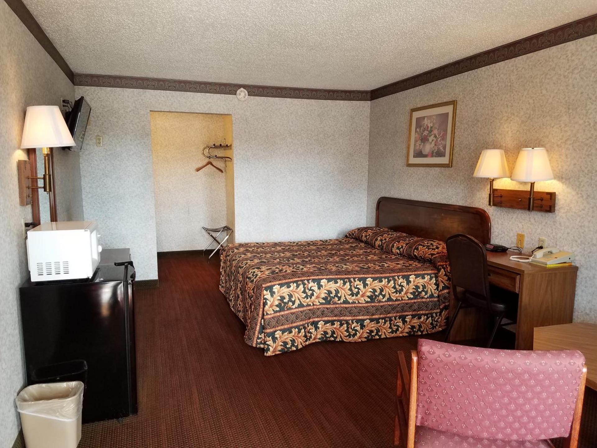 Heritage Inn photo 3
