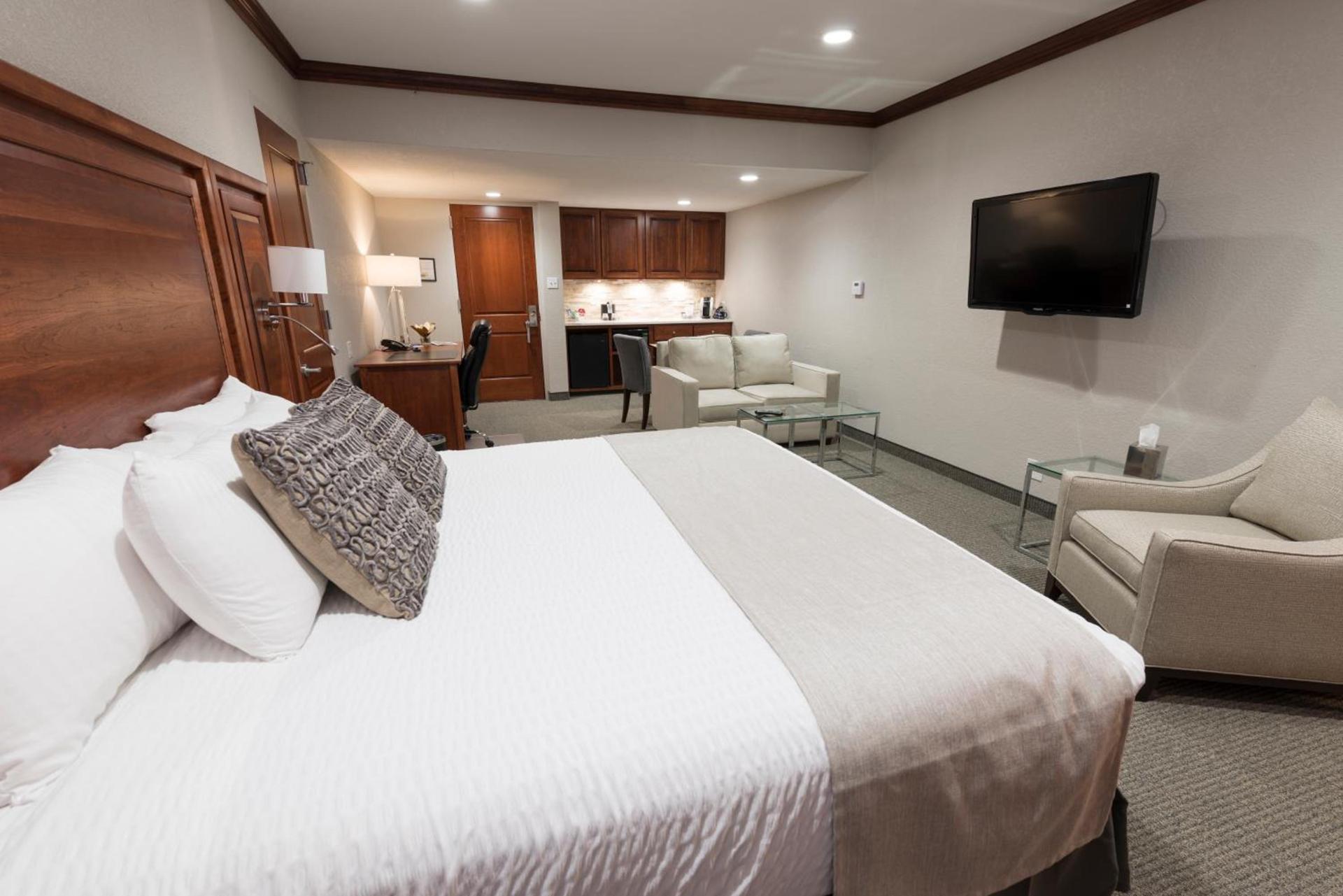 Hillsdale College Dow Hotel and Conference Center photo 35