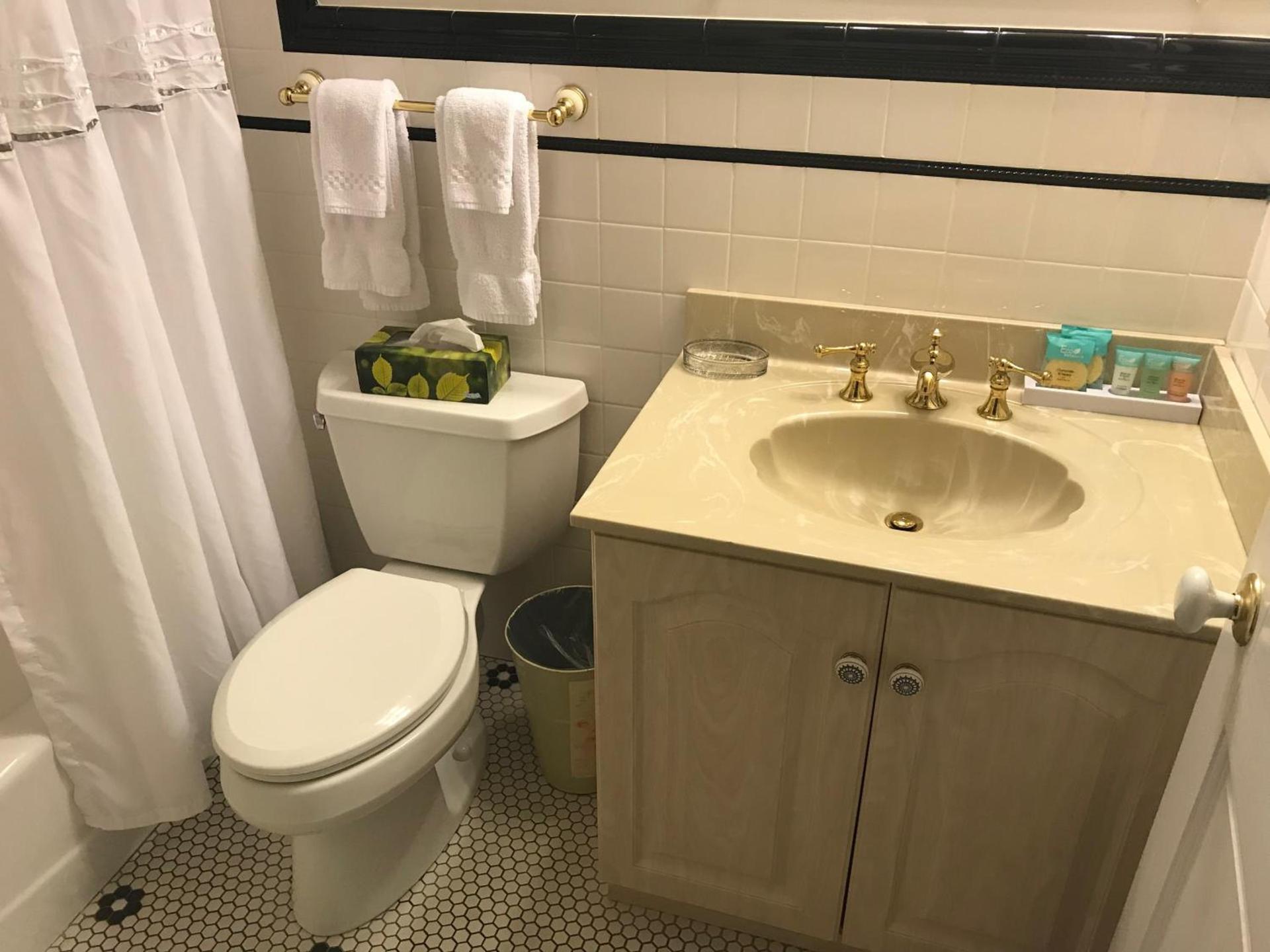 Elaine's Cape May Boutique Hotel photo 99