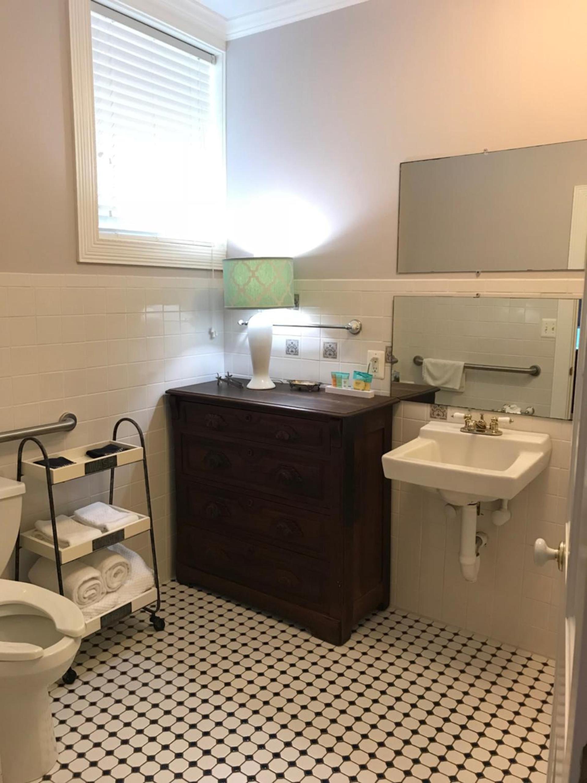 Elaine's Cape May Boutique Hotel photo 94