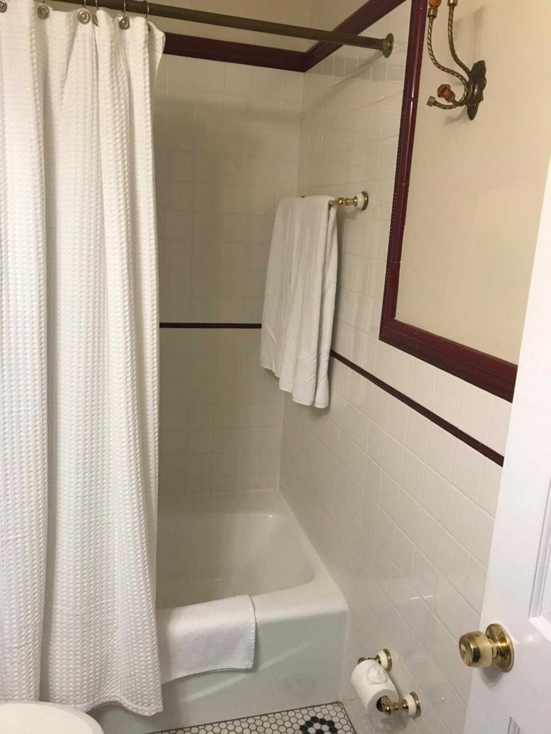 Elaine's Cape May Boutique Hotel photo 85