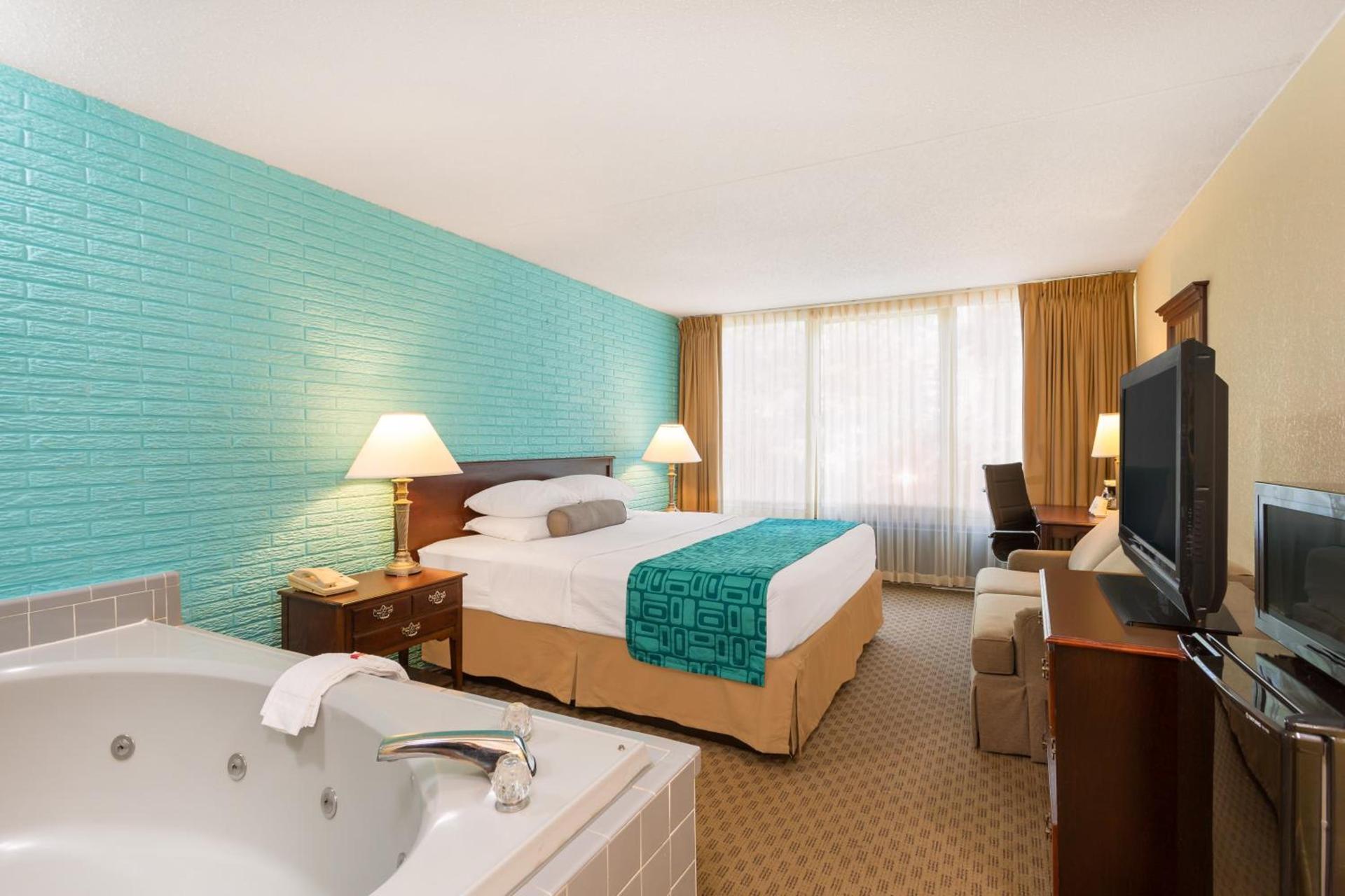 Howard Johnson by Wyndham Williamsburg photo 13