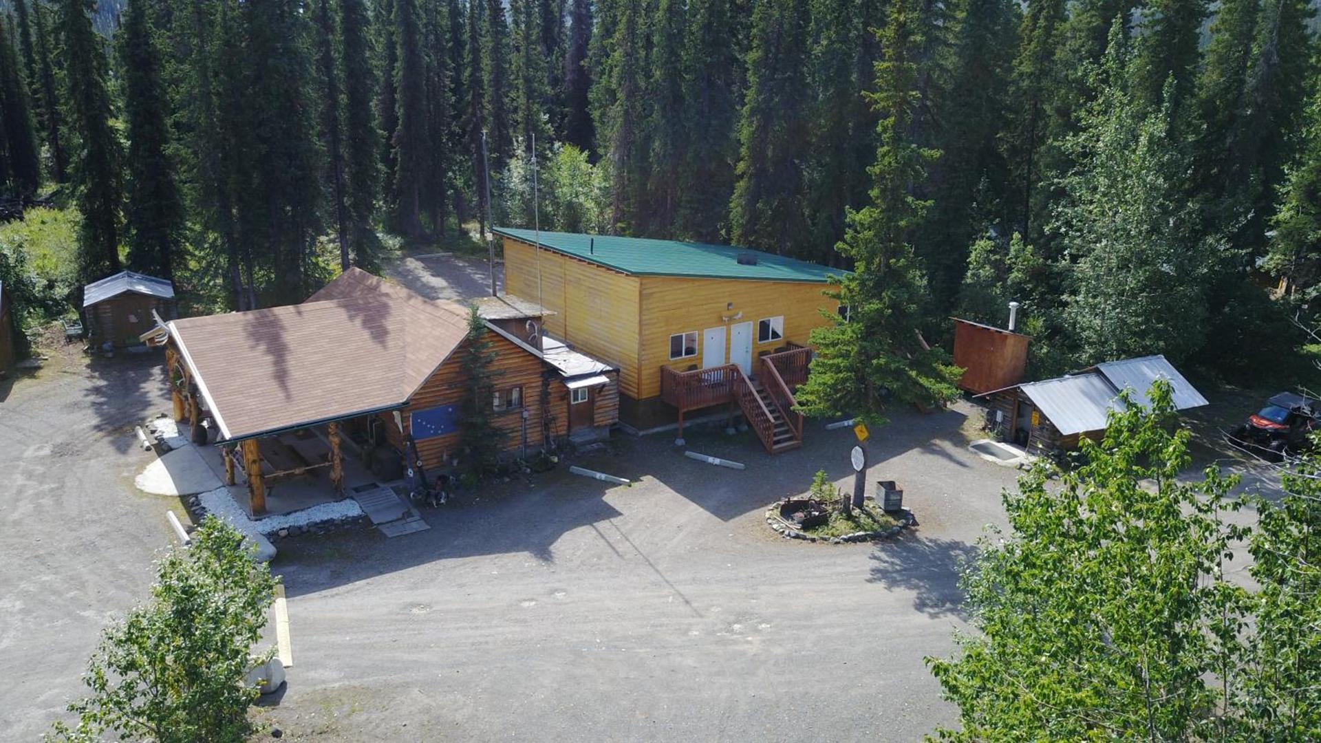 Carlo Creek Cabins photo 53