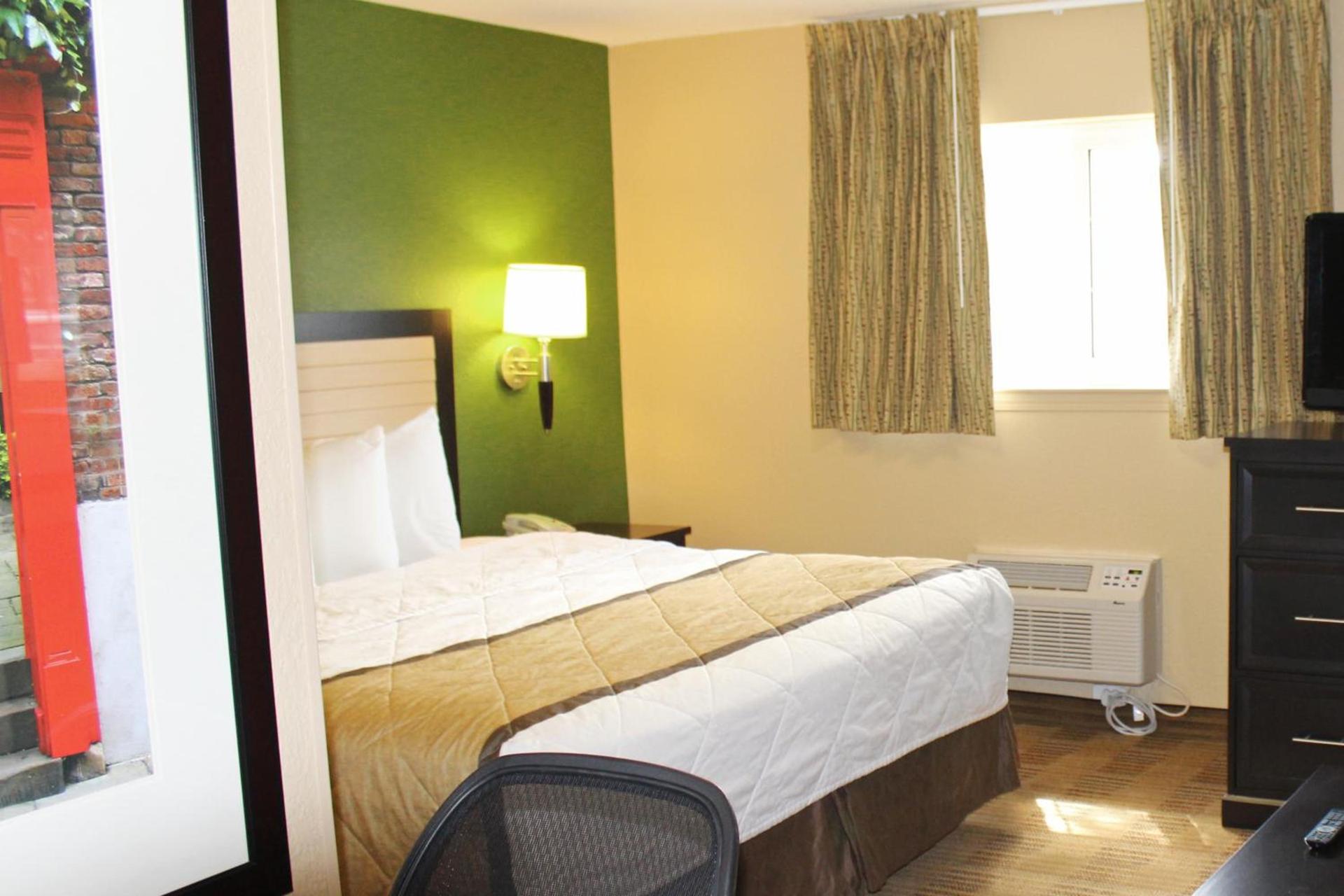 Extended Stay America Suites - Chesapeake - Greenbrier Circle photo 52
