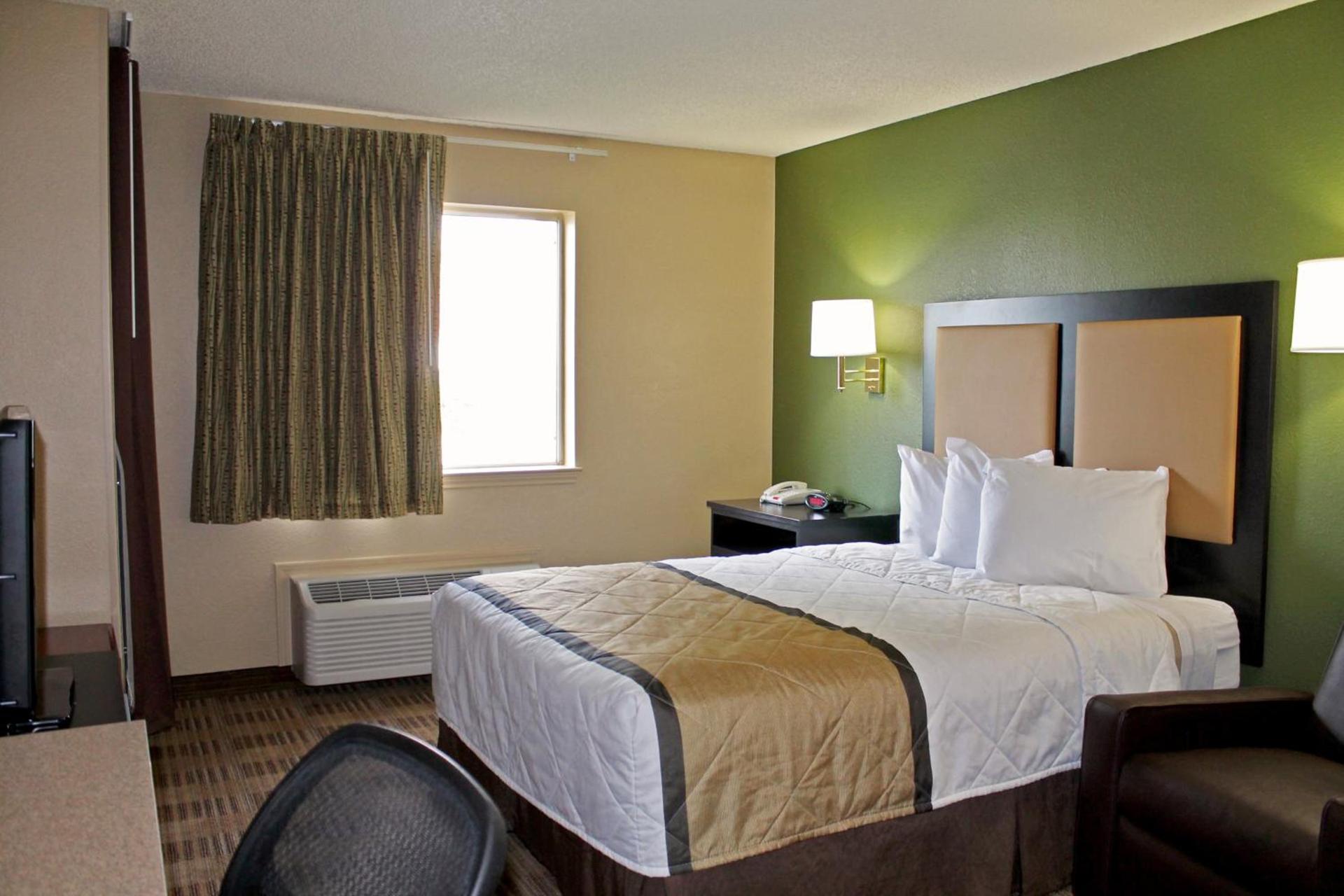 Extended Stay America Suites - Houston - Katy Freeway - Energy Corridor photo 15