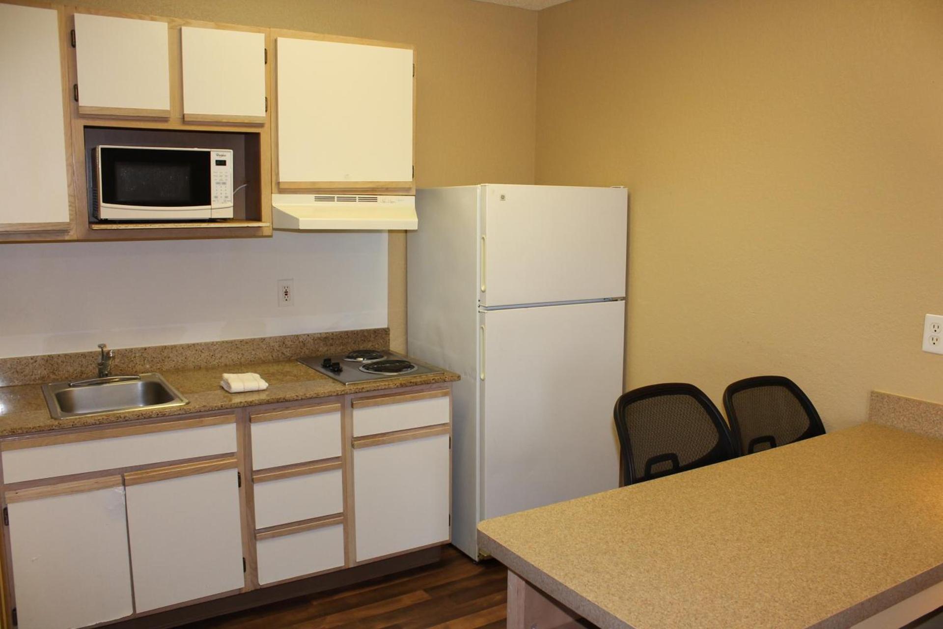 Extended Stay America Suites - Houston - Katy Freeway - Energy Corridor photo 26