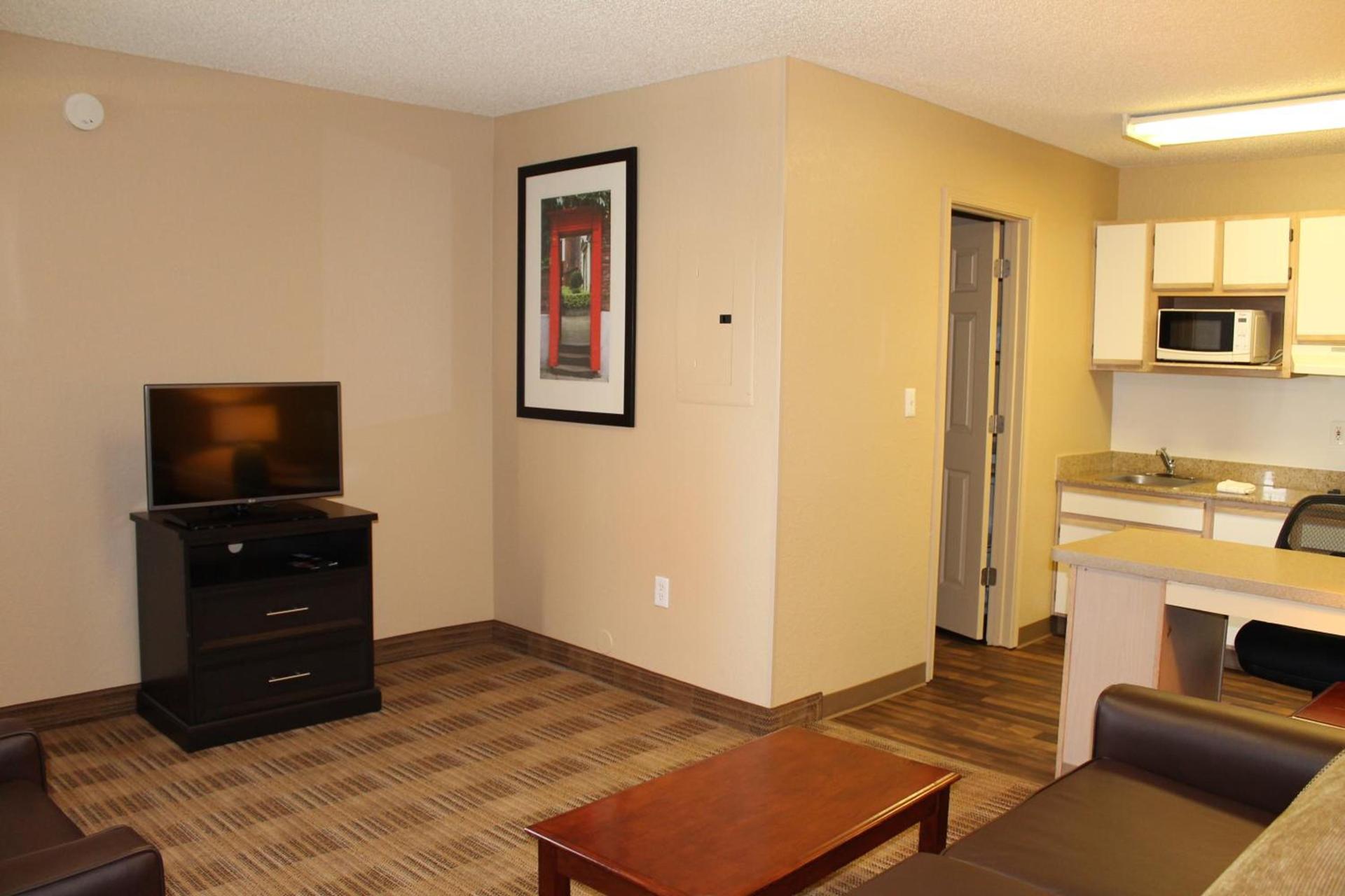 Extended Stay America Suites - Houston - Katy Freeway - Energy Corridor photo 24
