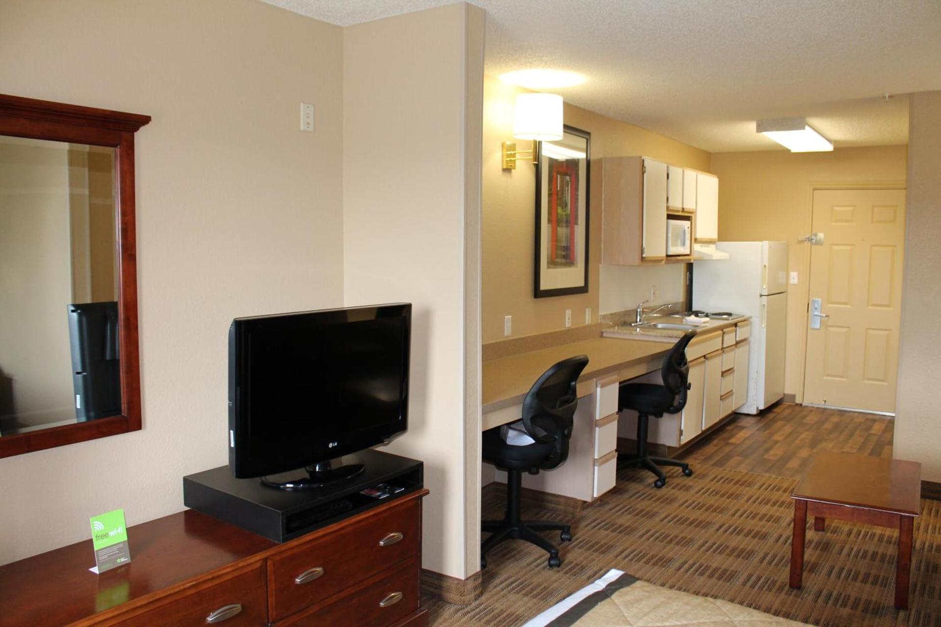 Extended Stay America Select Suites - Houston - Sugar Land photo 58