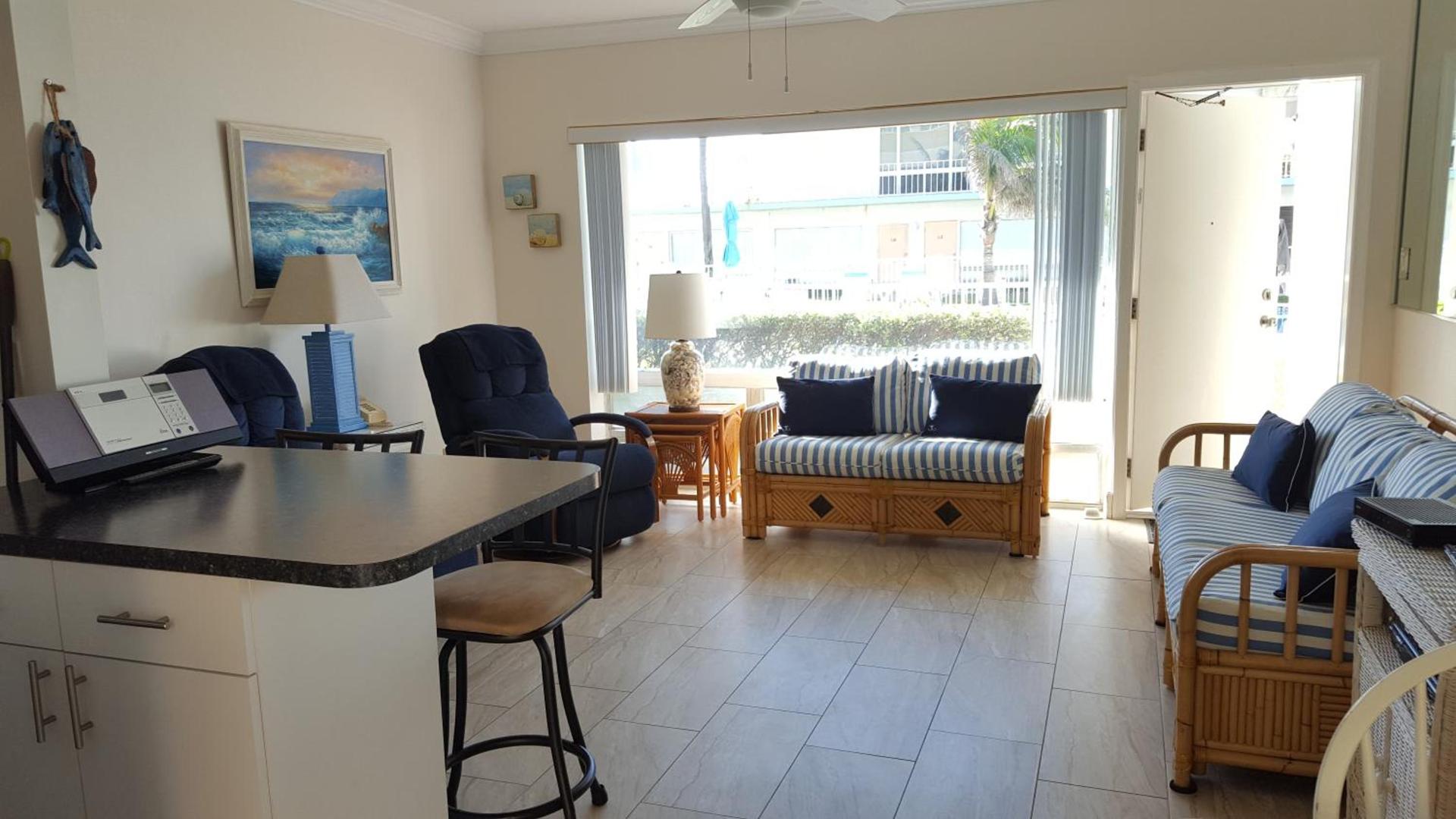 Sunrise Ocean Suites photo 97