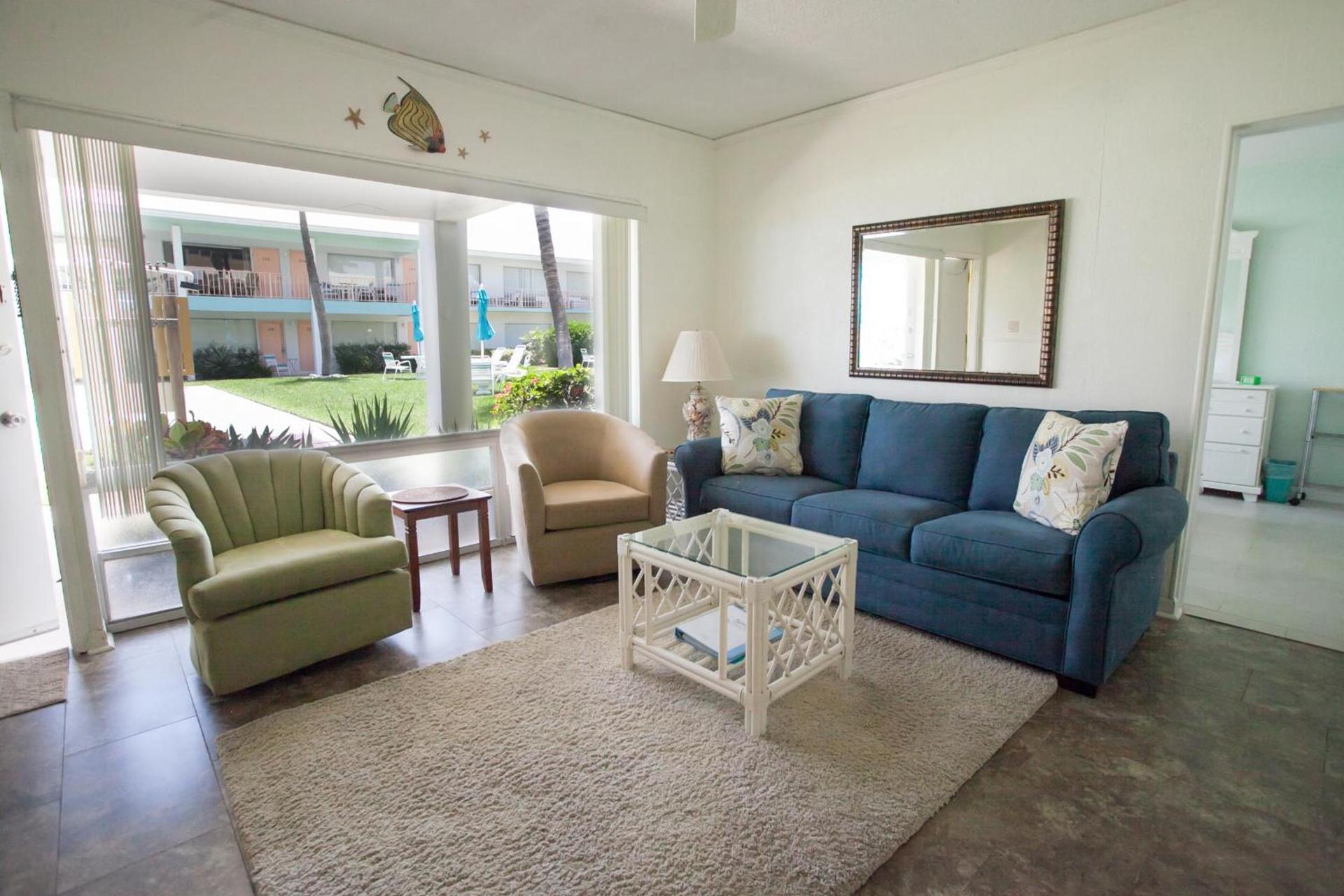 Sunrise Ocean Suites photo 51