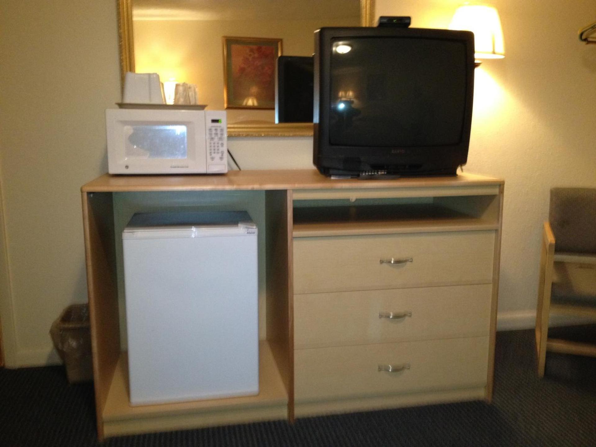 Greencastle Inn photo 3