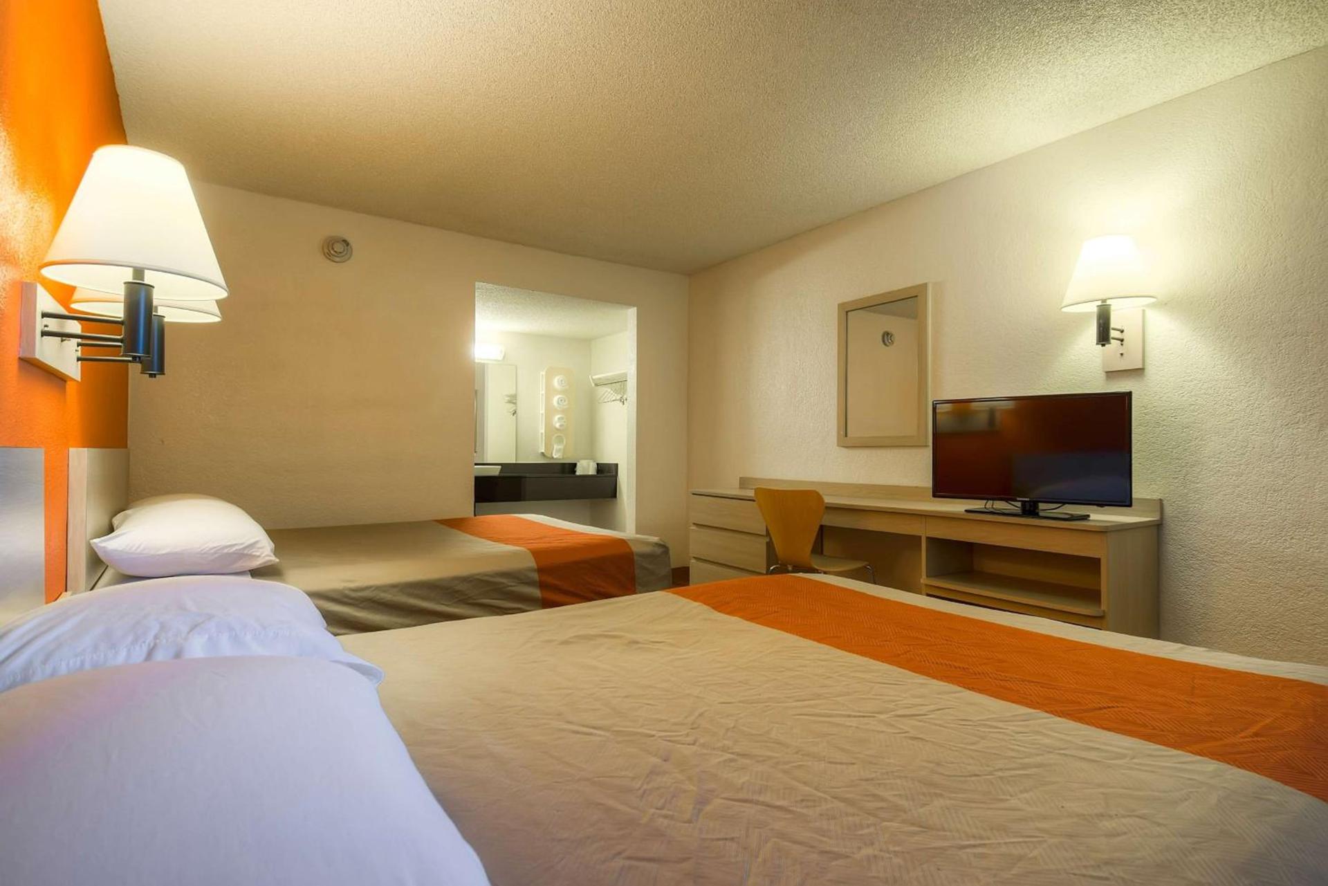 Motel 6-Rancho Mirage, CA - Palm Springs photo 55