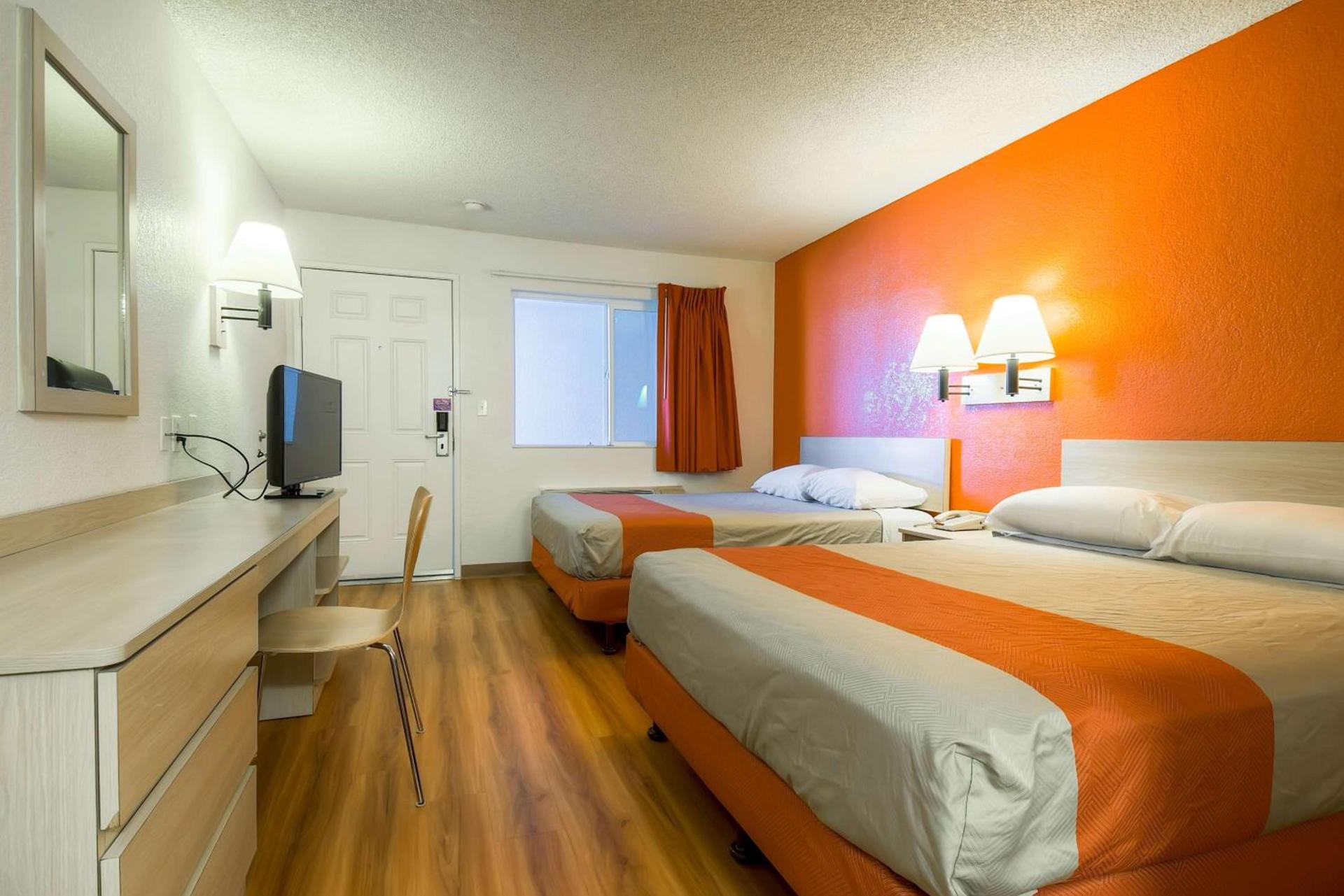 Motel 6-Rancho Mirage, CA - Palm Springs photo 54