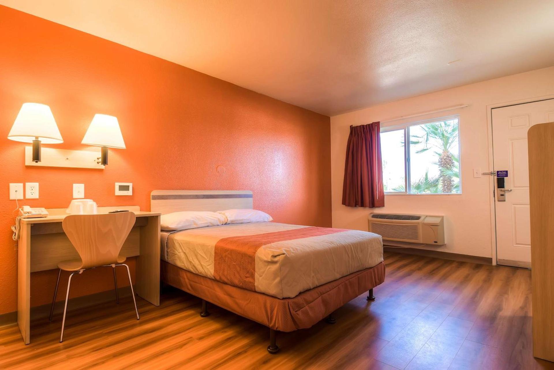 Motel 6-Rancho Mirage, CA - Palm Springs photo 52