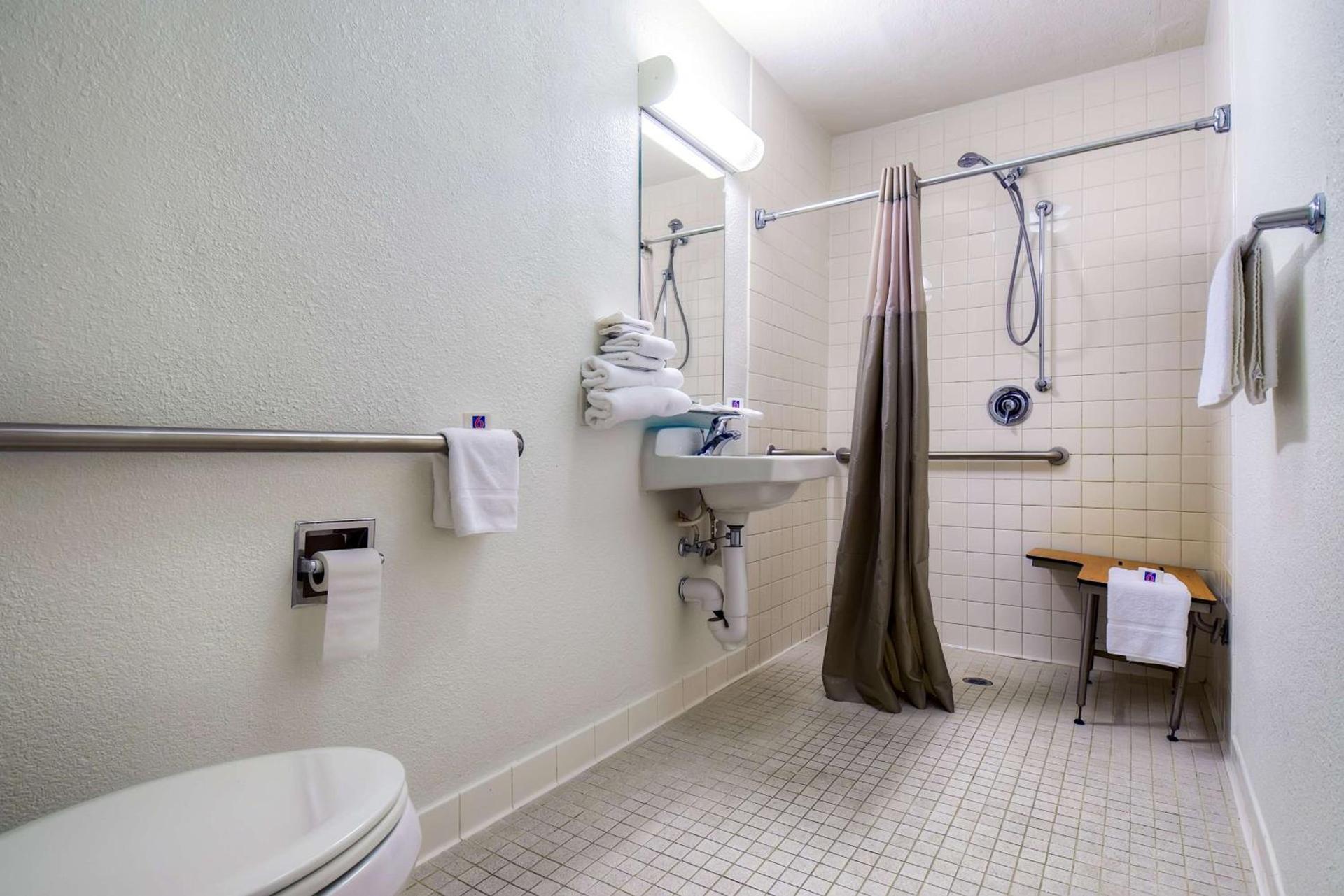 Motel 6-Rancho Mirage, CA - Palm Springs photo 45