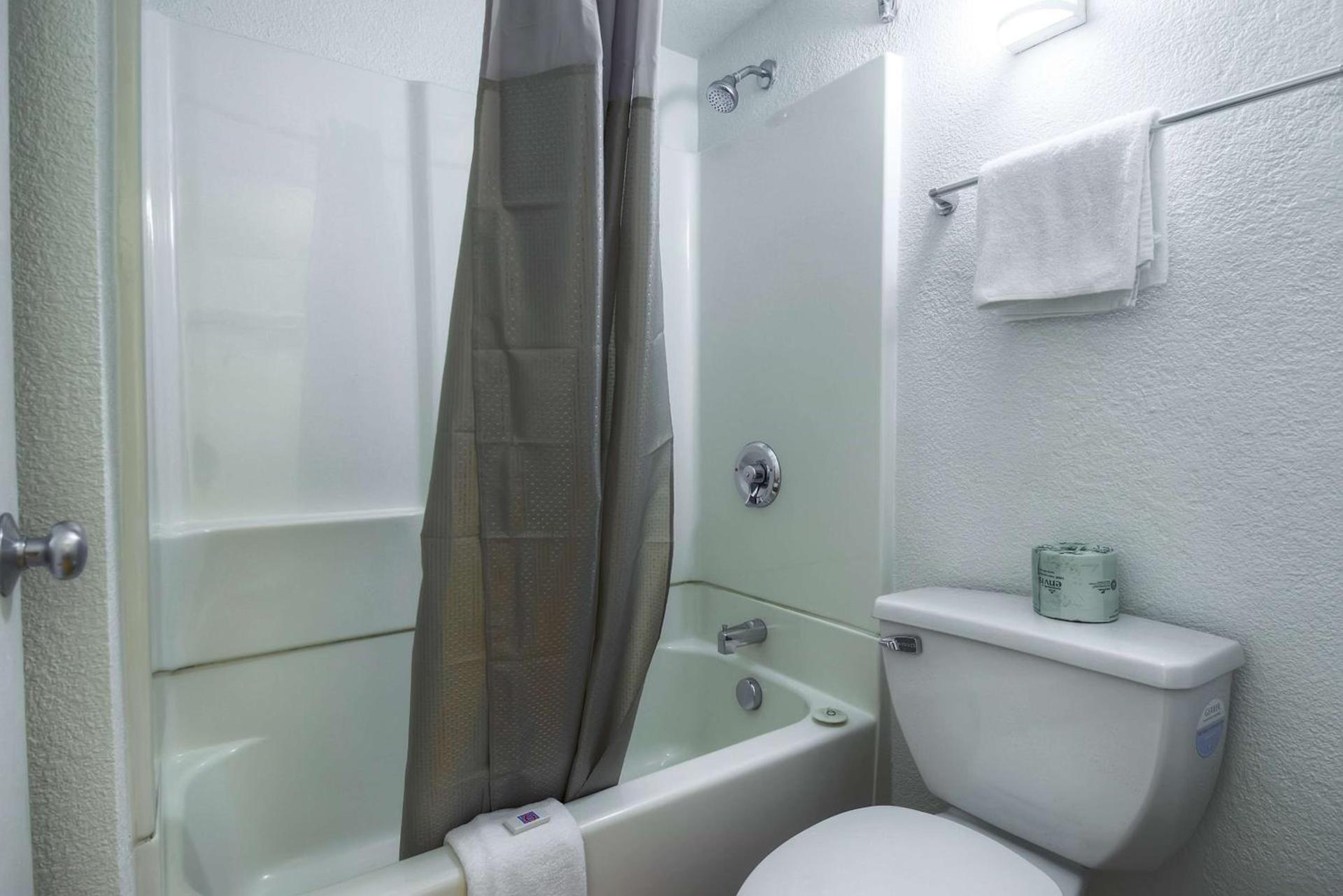 Motel 6-Rancho Mirage, CA - Palm Springs photo 40
