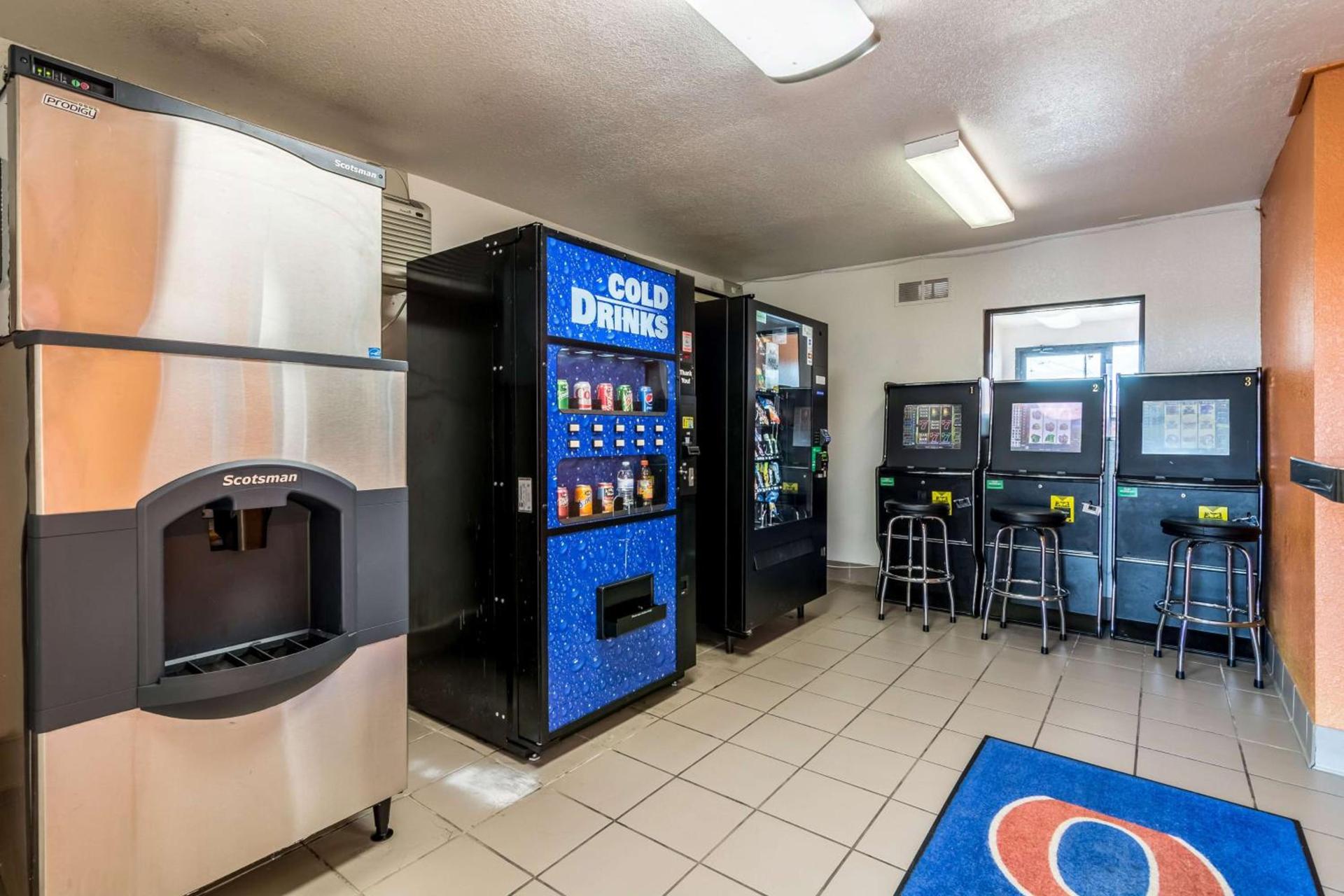 Motel 6-Lumberton, NC photo 67