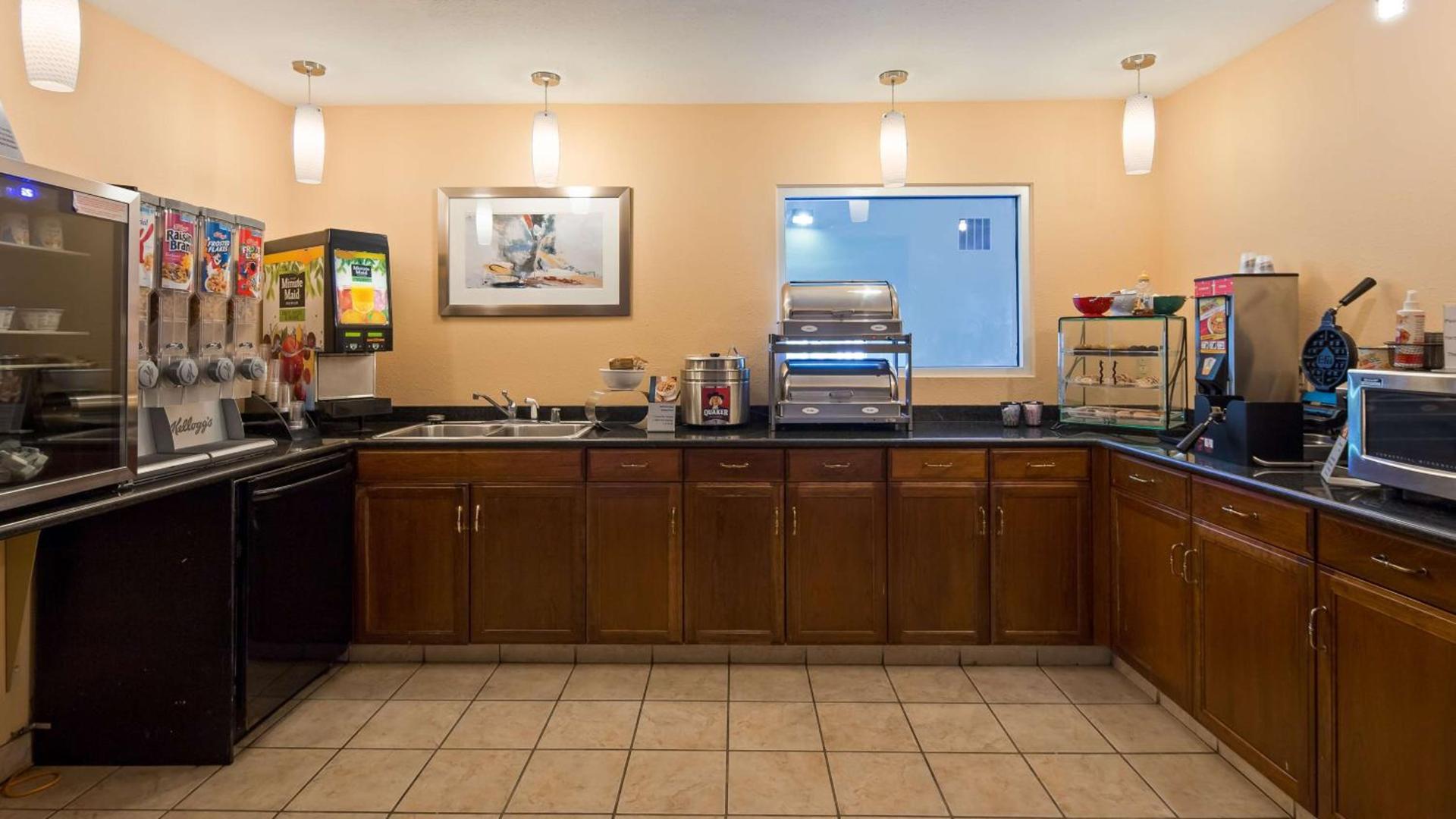 Best Western Central City photo 14