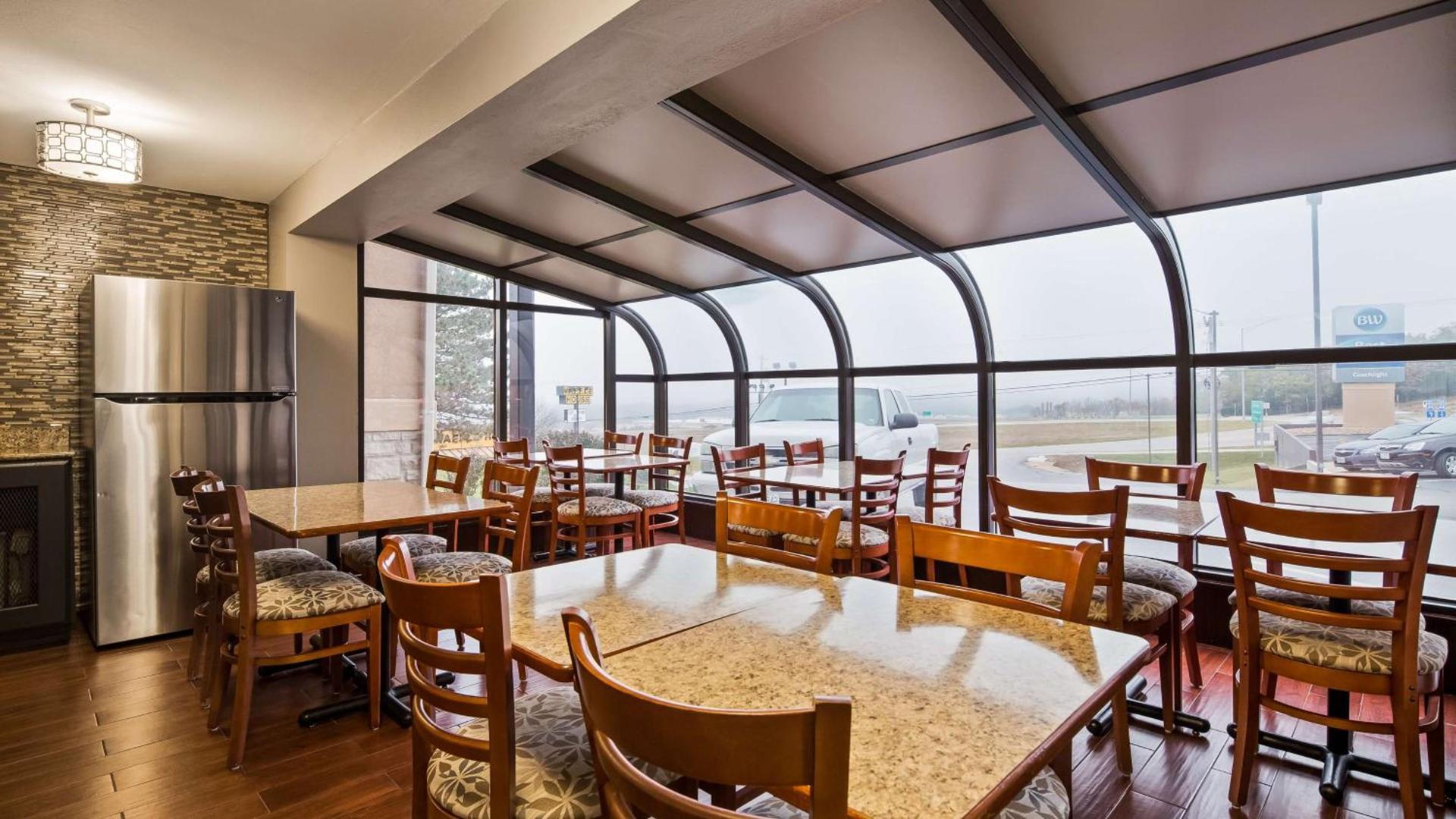 Best Western Coachlight photo 13