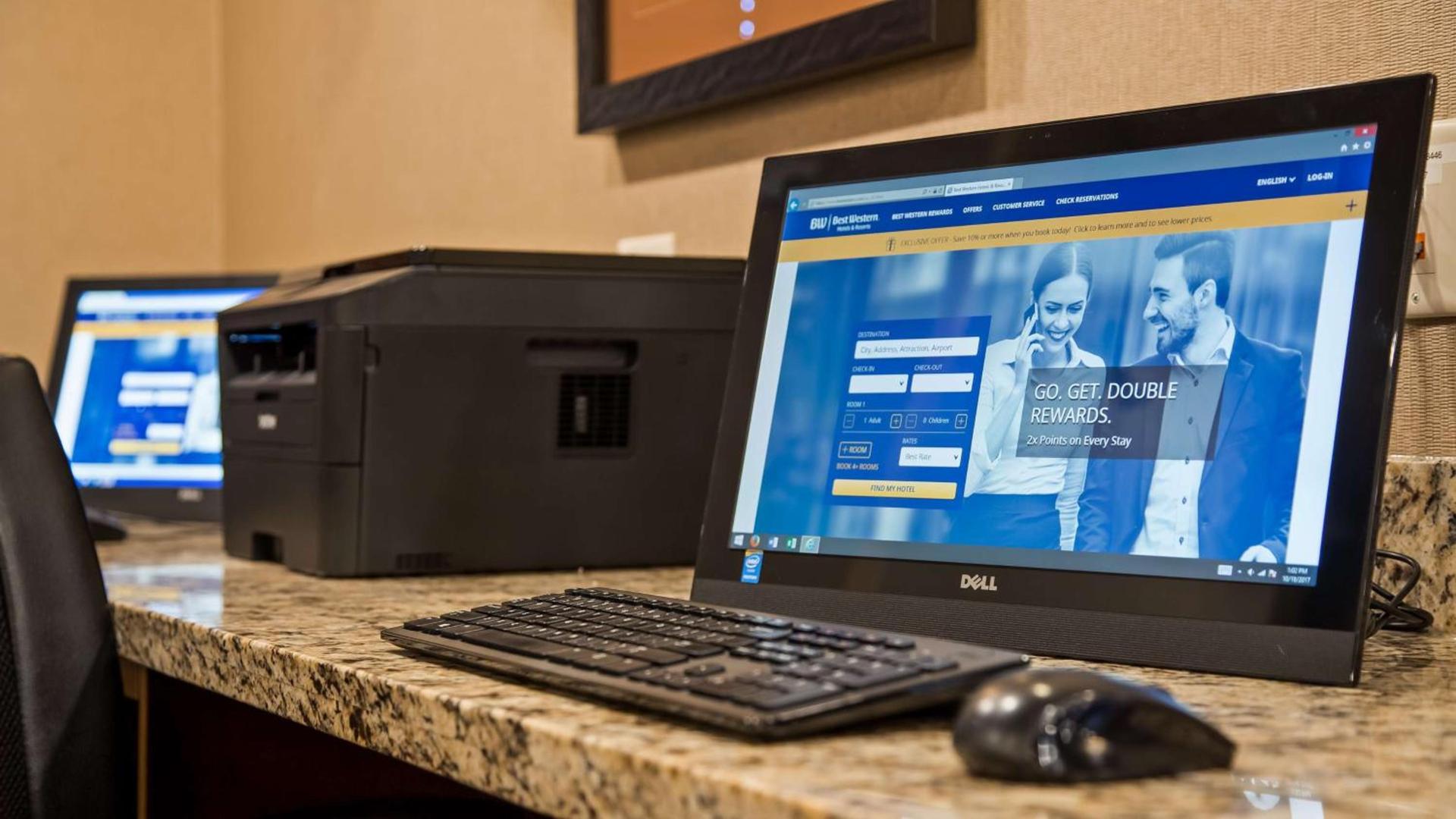 Best Western Plus Lincoln Inn & Suites photo 19