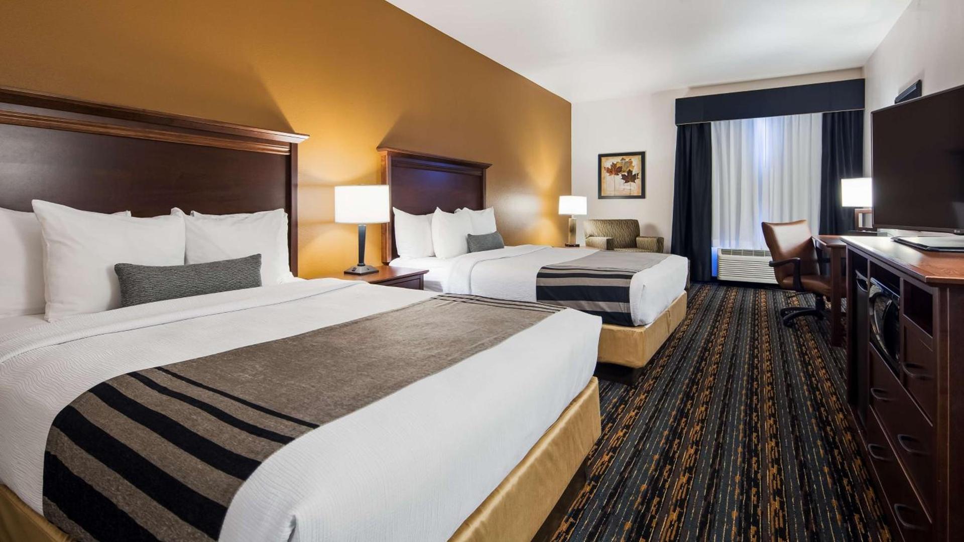 Best Western Plus Lincoln Inn & Suites photo 8
