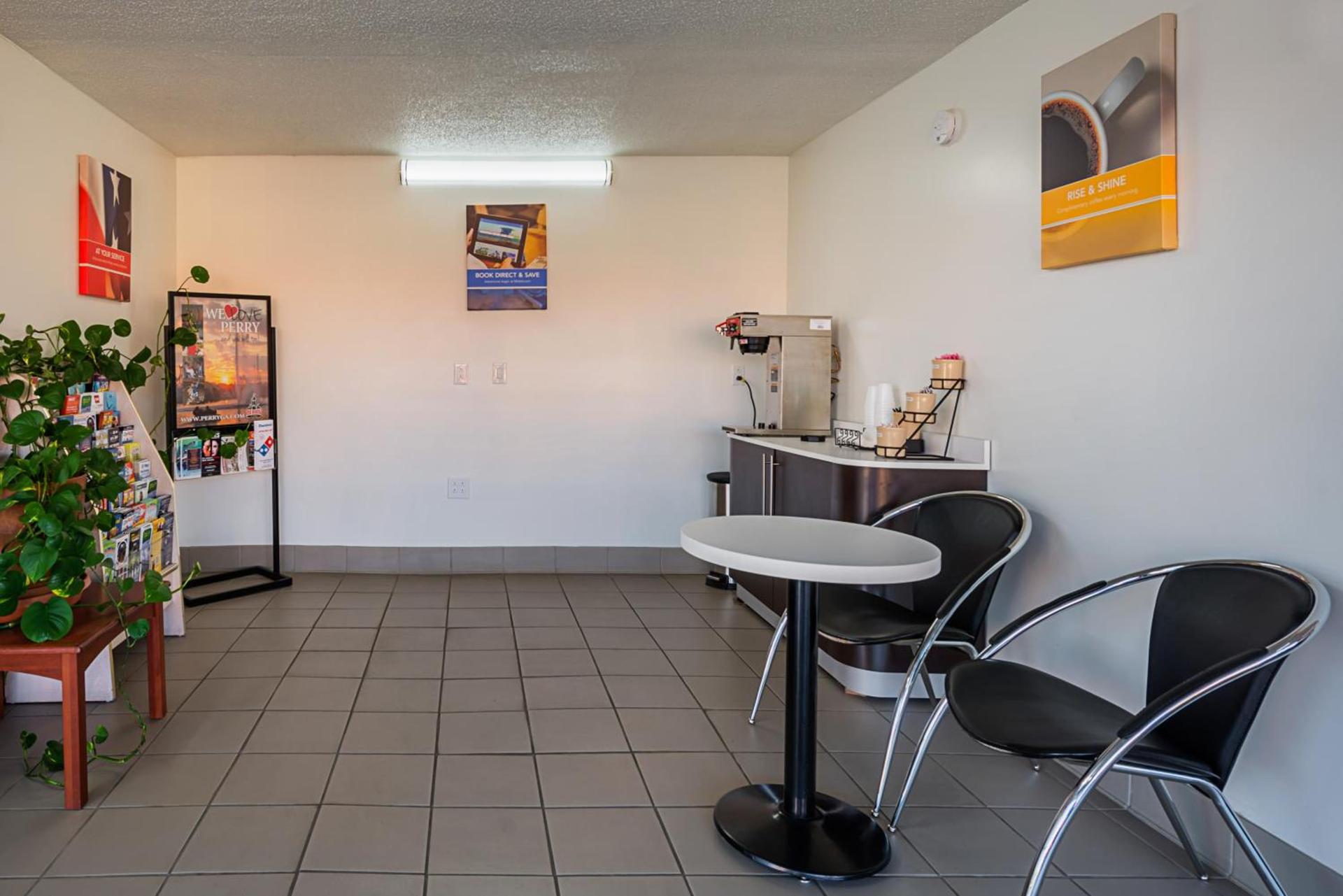 Motel 6-Perry, GA photo 40