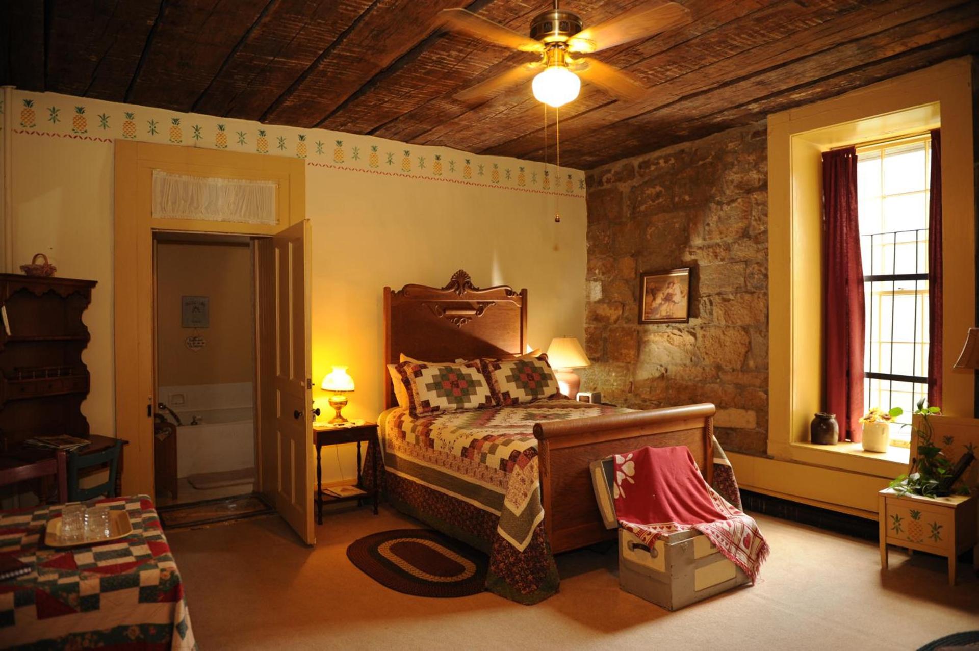 Jailer's Inn photo 49