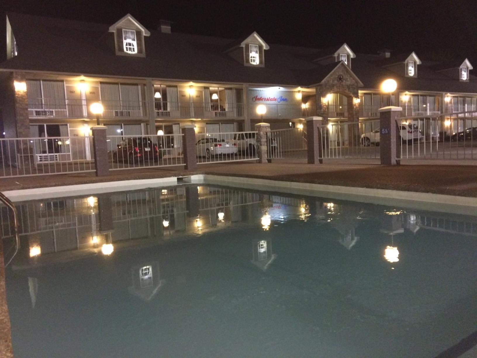 Interstate Inn photo 18