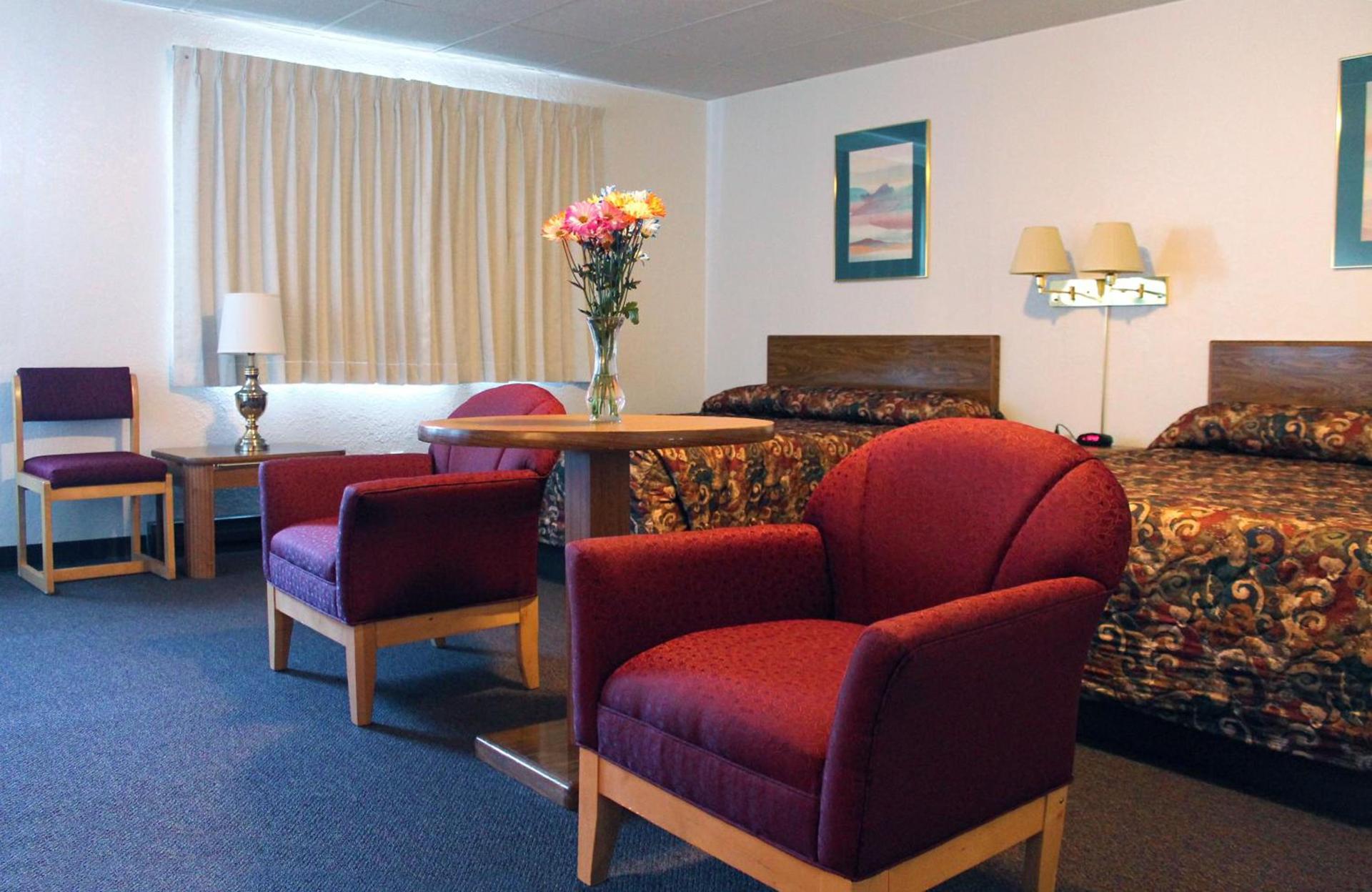 Budget Host Crestview Inn photo 9