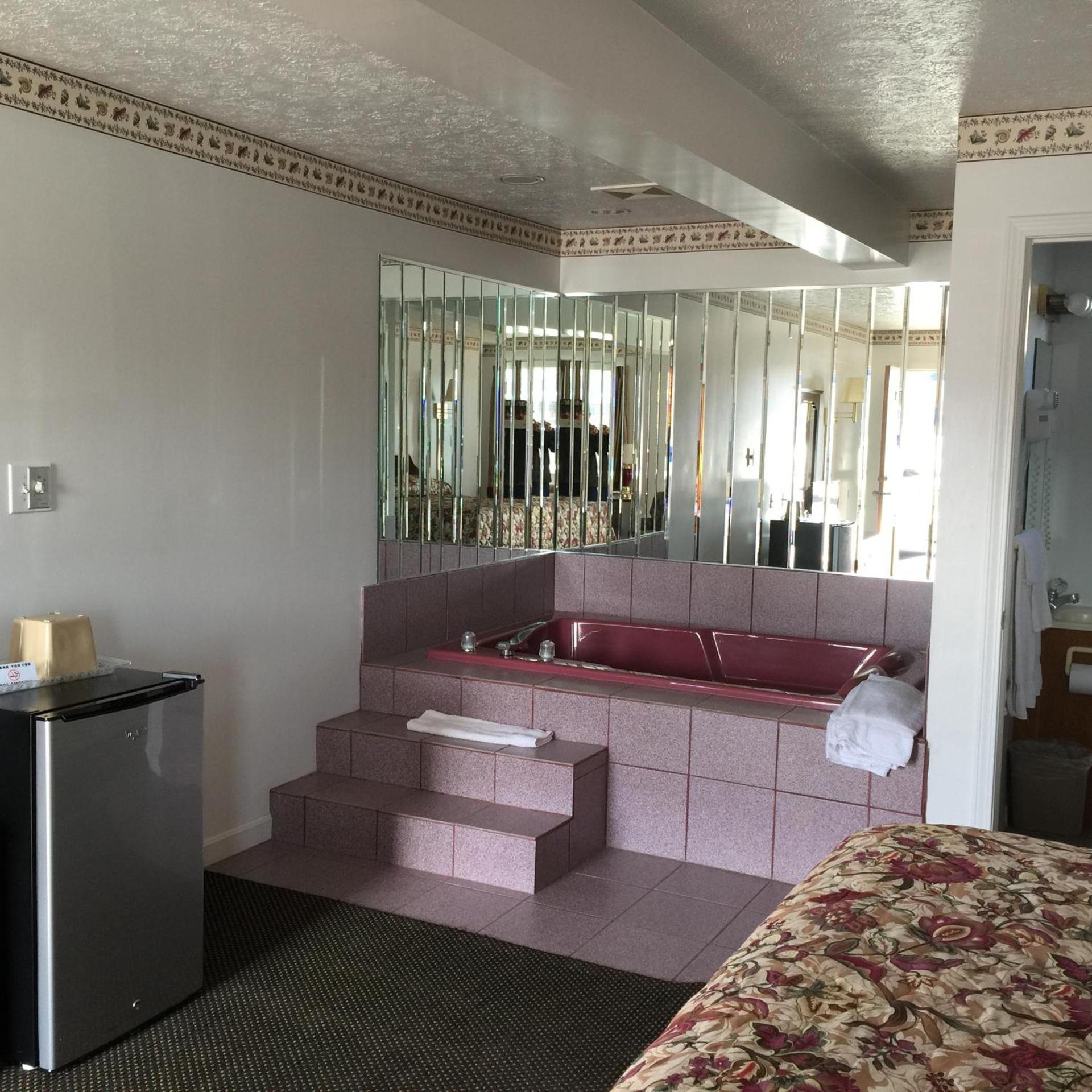 Valley Motel Pittsburgh photo 26