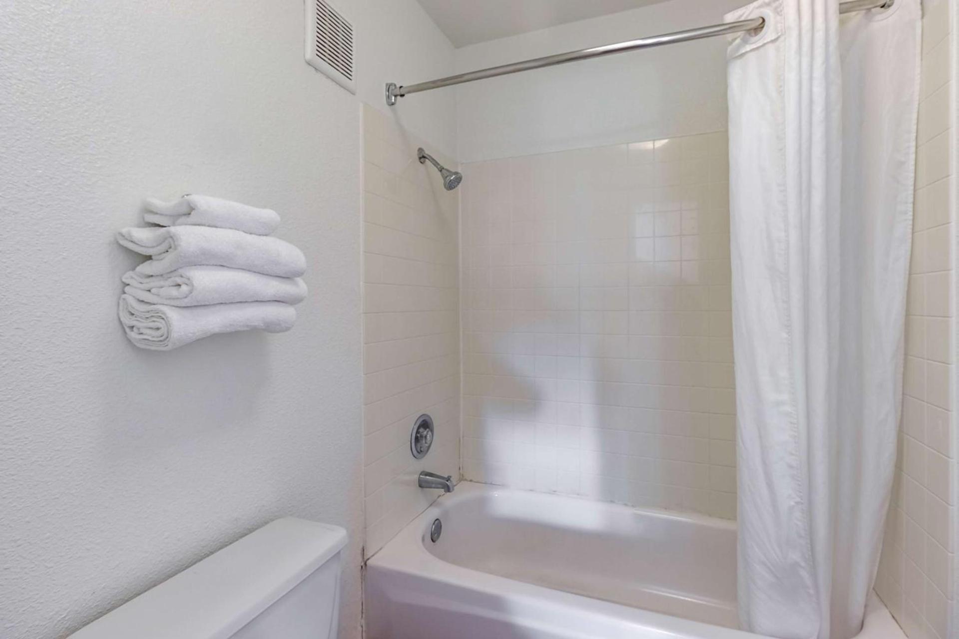 Motel 6-Beaverton, OR photo 20