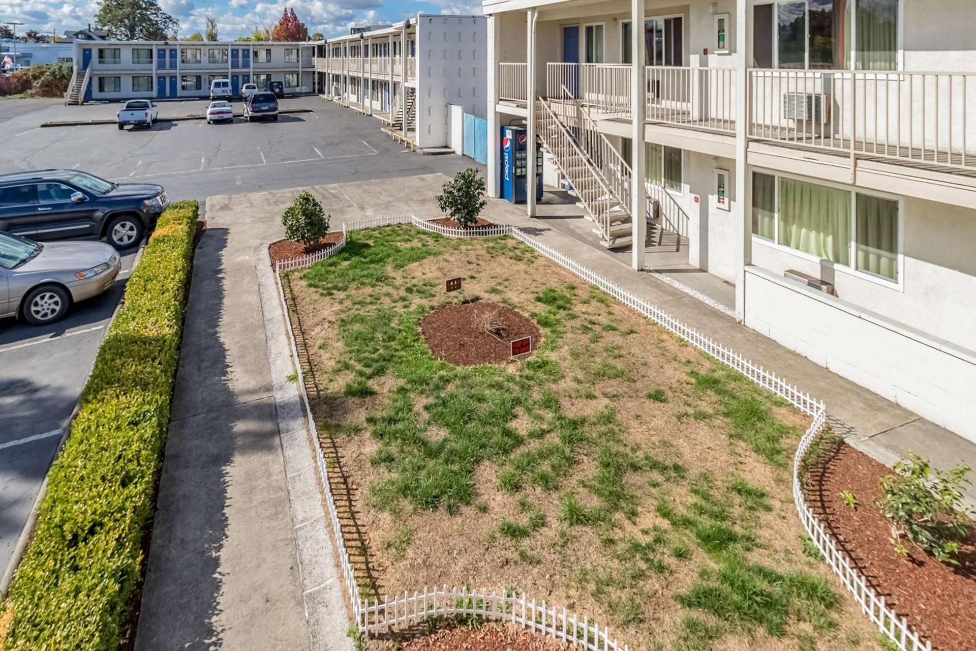 Motel 6-Beaverton, OR photo 3