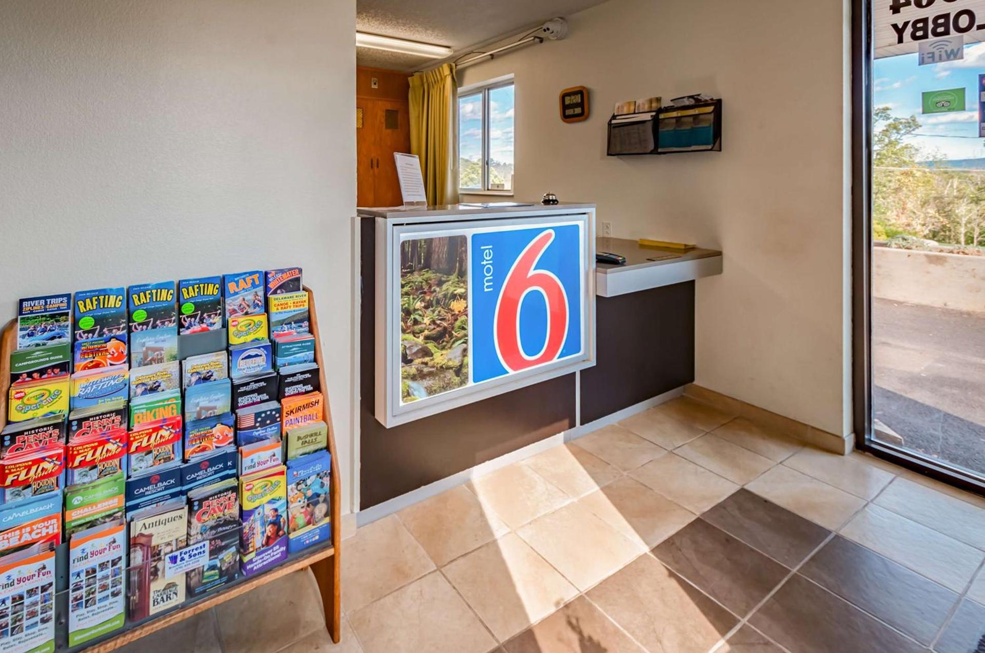 Motel 6-Drums photo 7