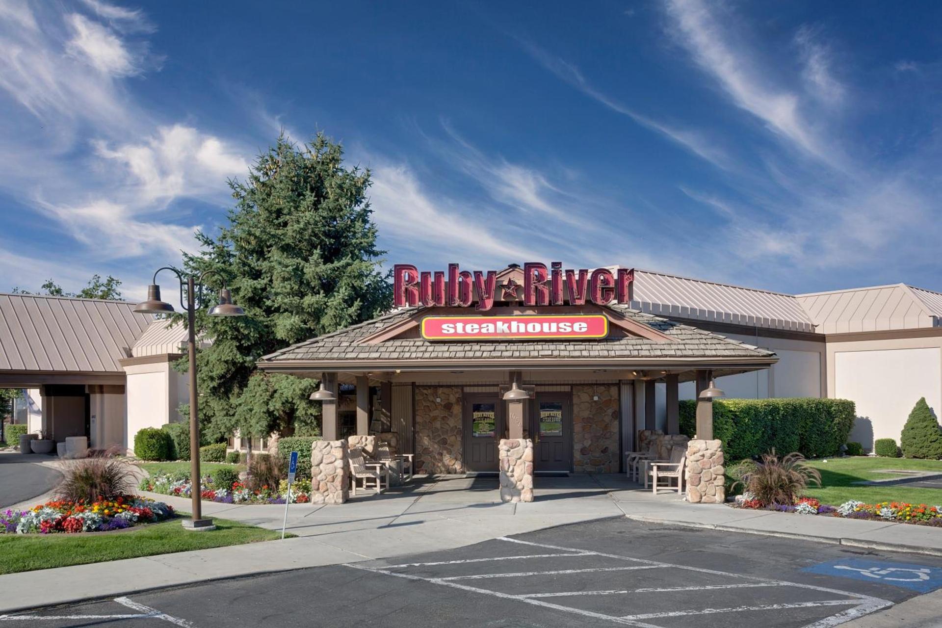 Ramada by Wyndham Provo photo 31