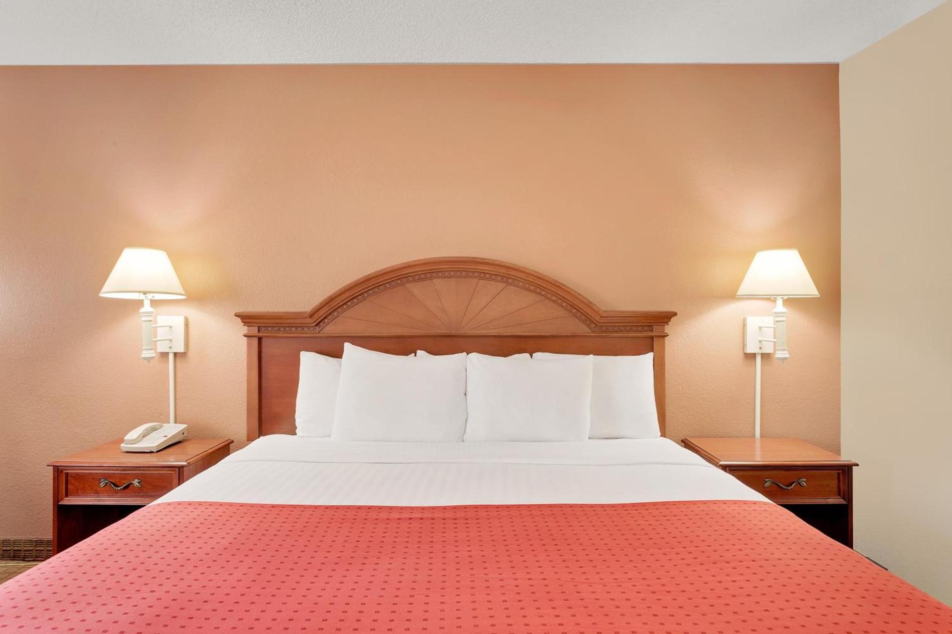 Ramada by Wyndham Provo photo 42