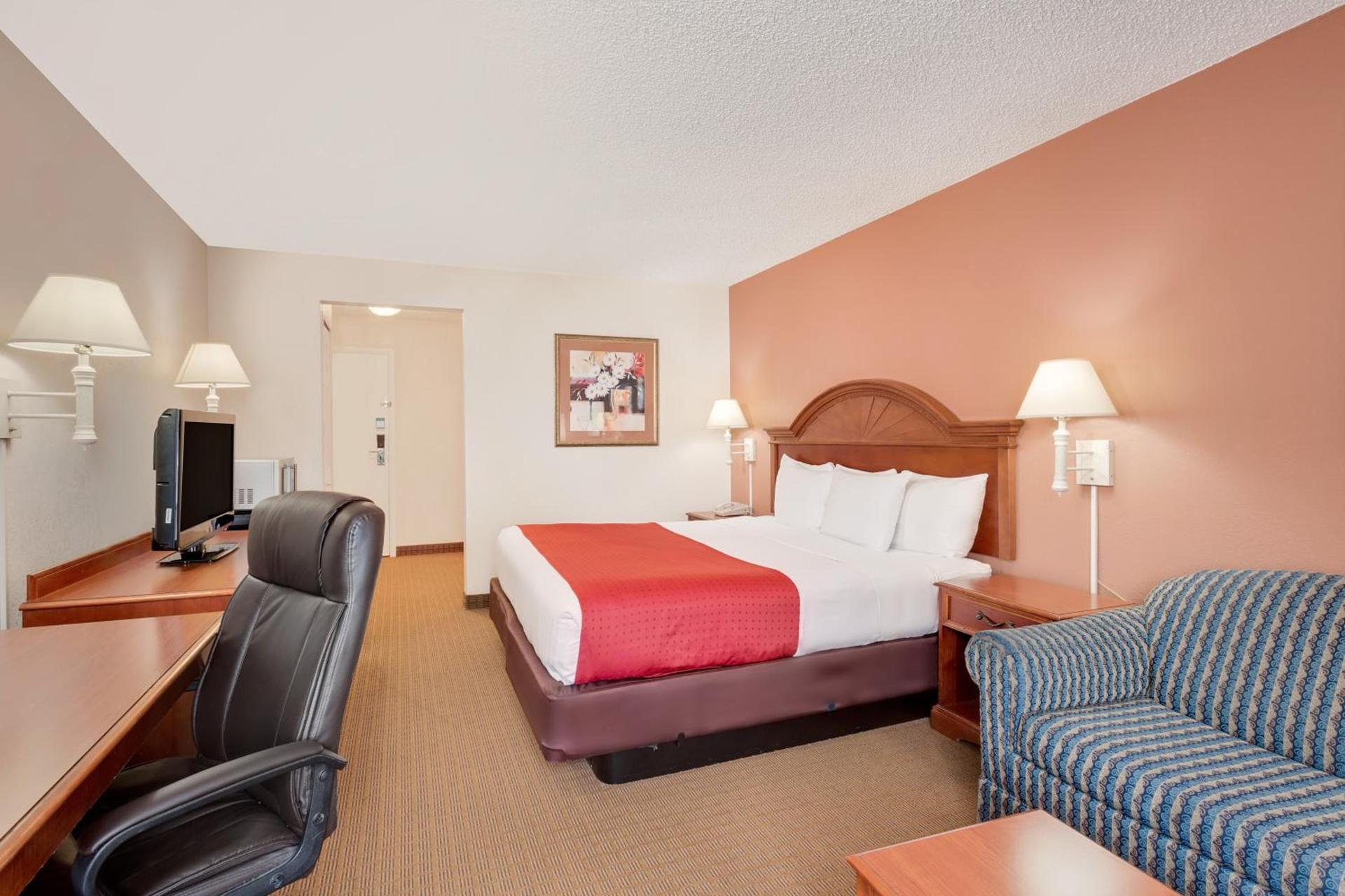 Ramada by Wyndham Provo photo 48