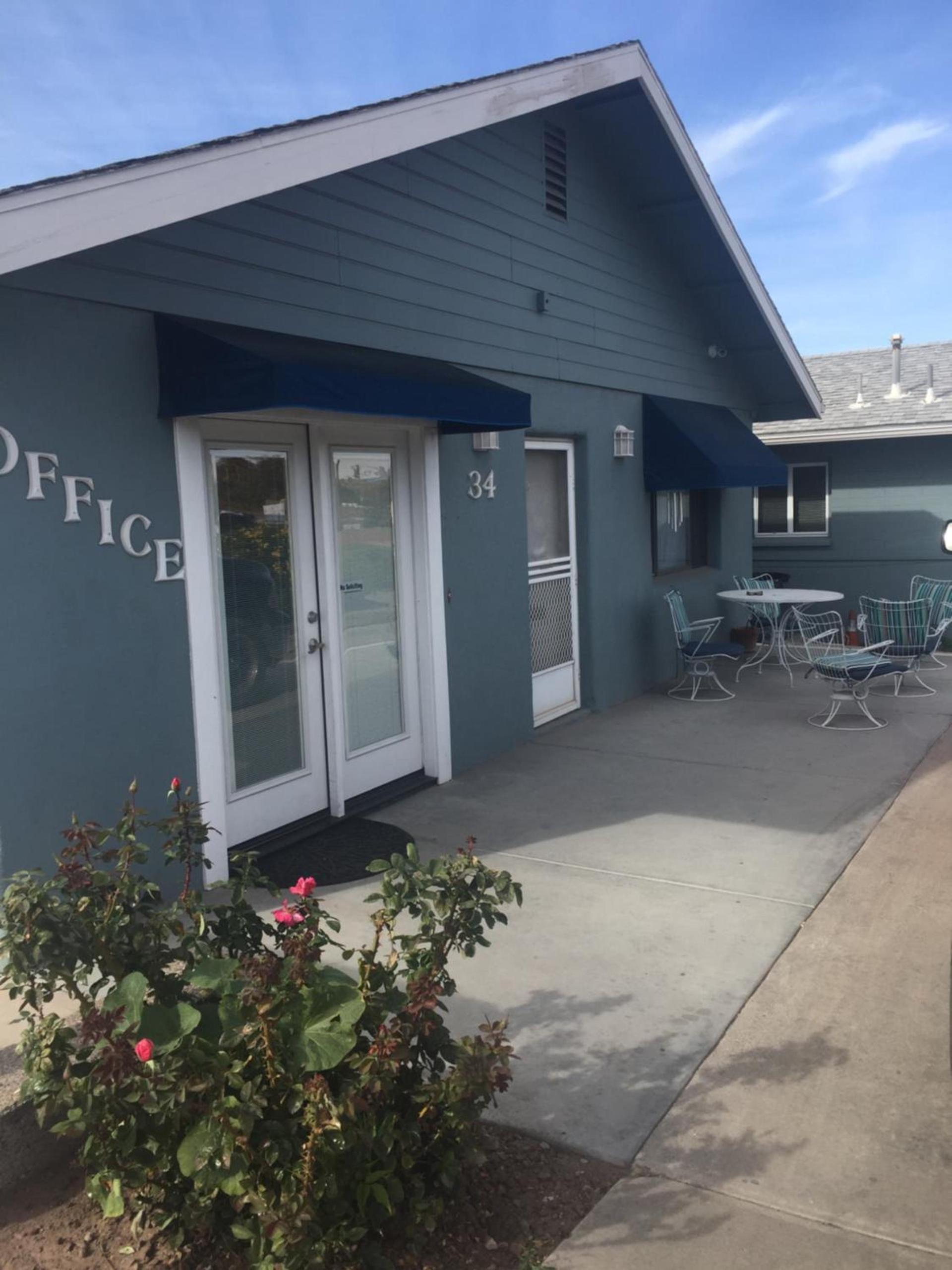Little Daisy Motel photo 18