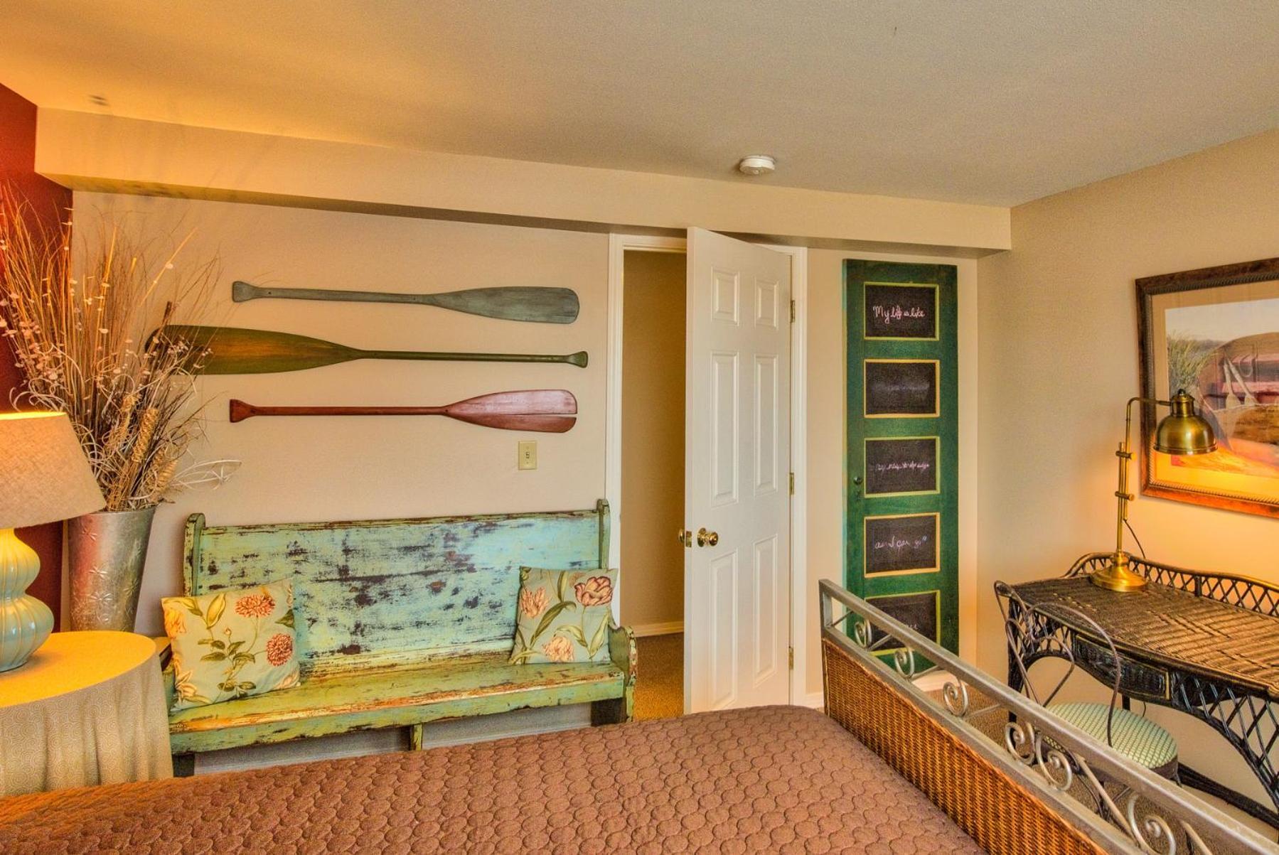Sandy Cove Inn photo 17