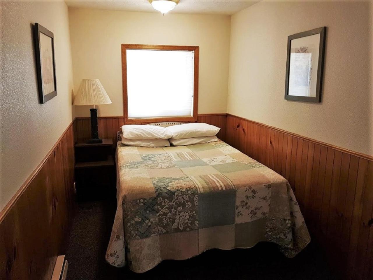 Daven Haven Lodge & Cabins photo 31
