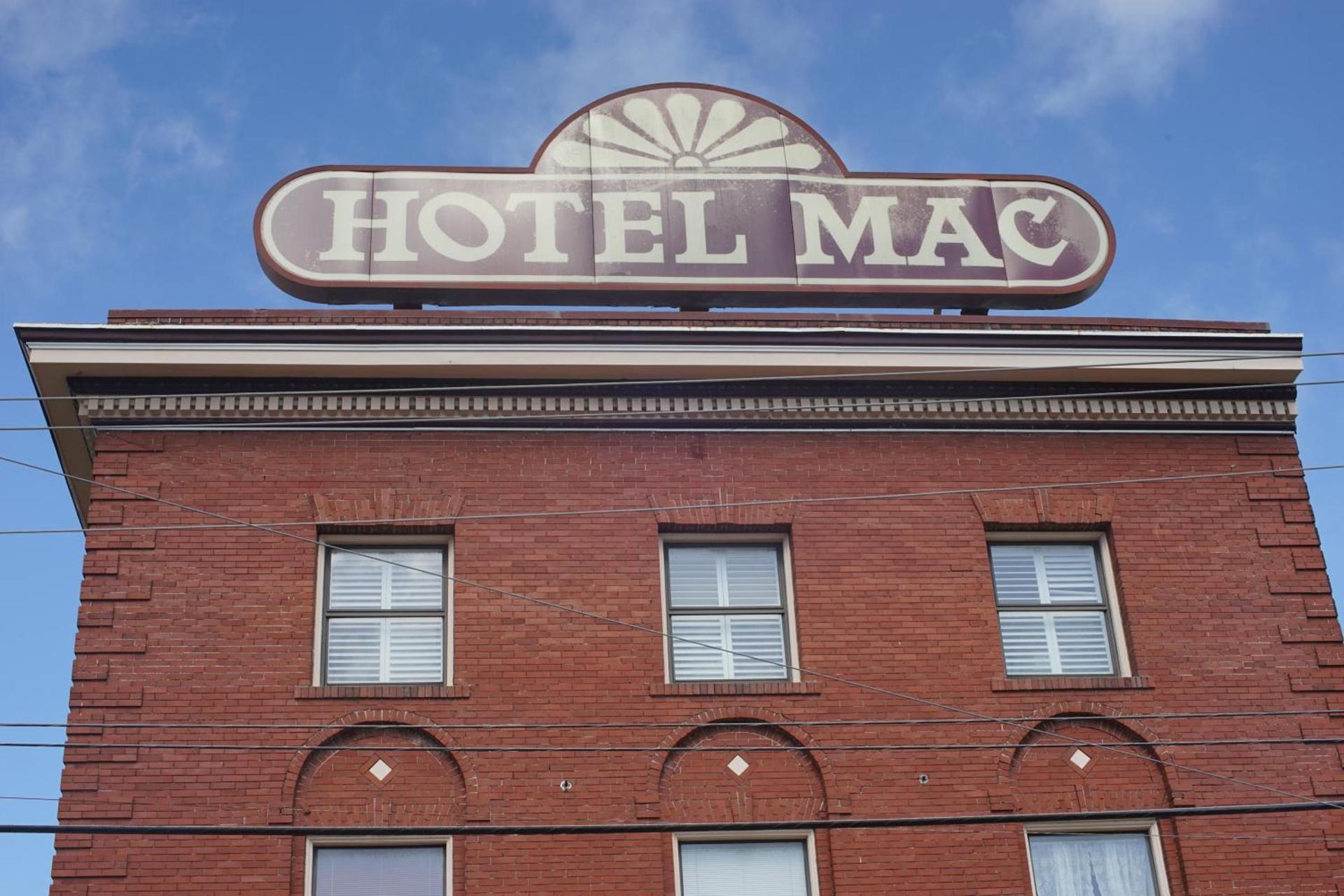 Hotel Mac photo 8