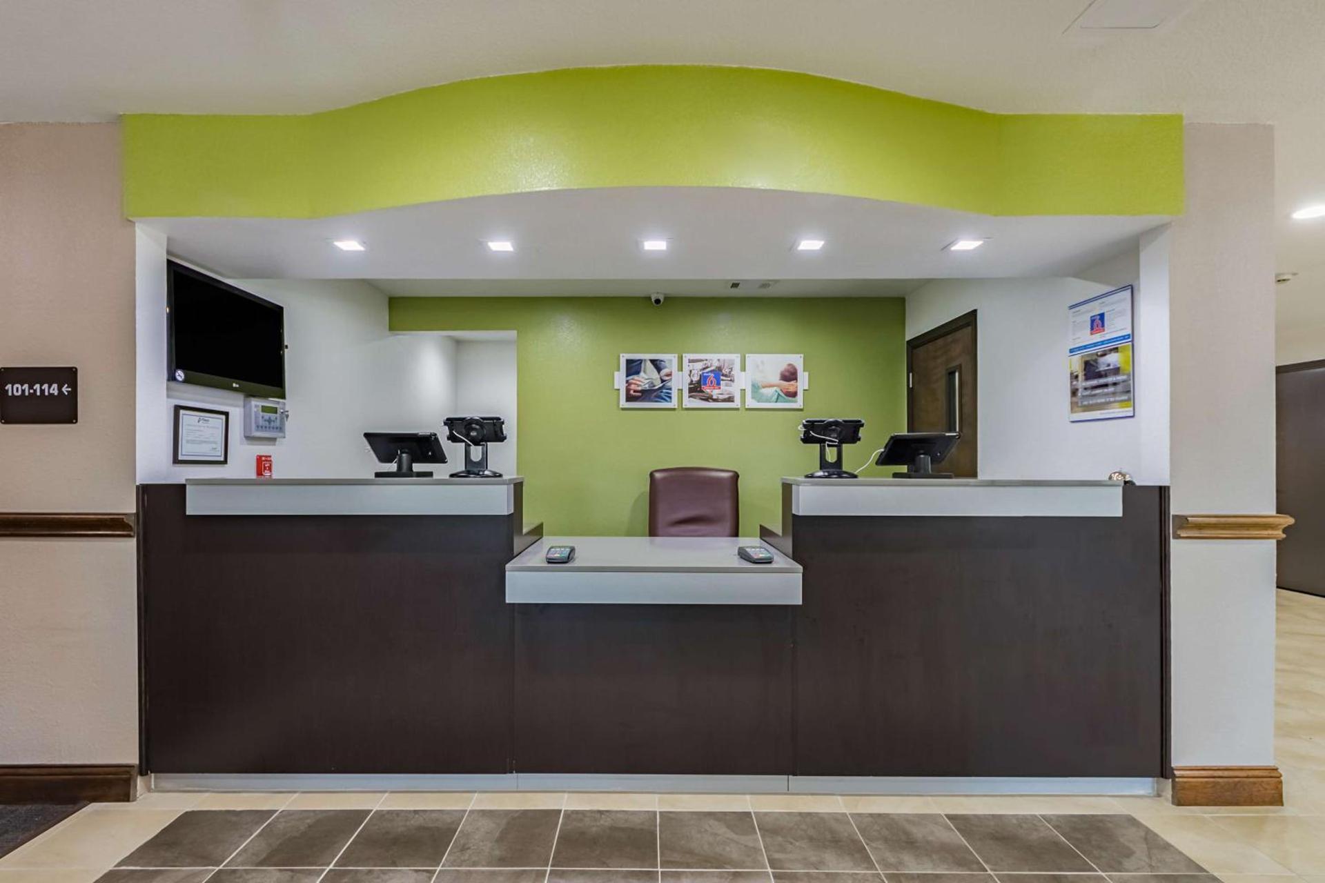 Studio 6-Plano, TX photo 22