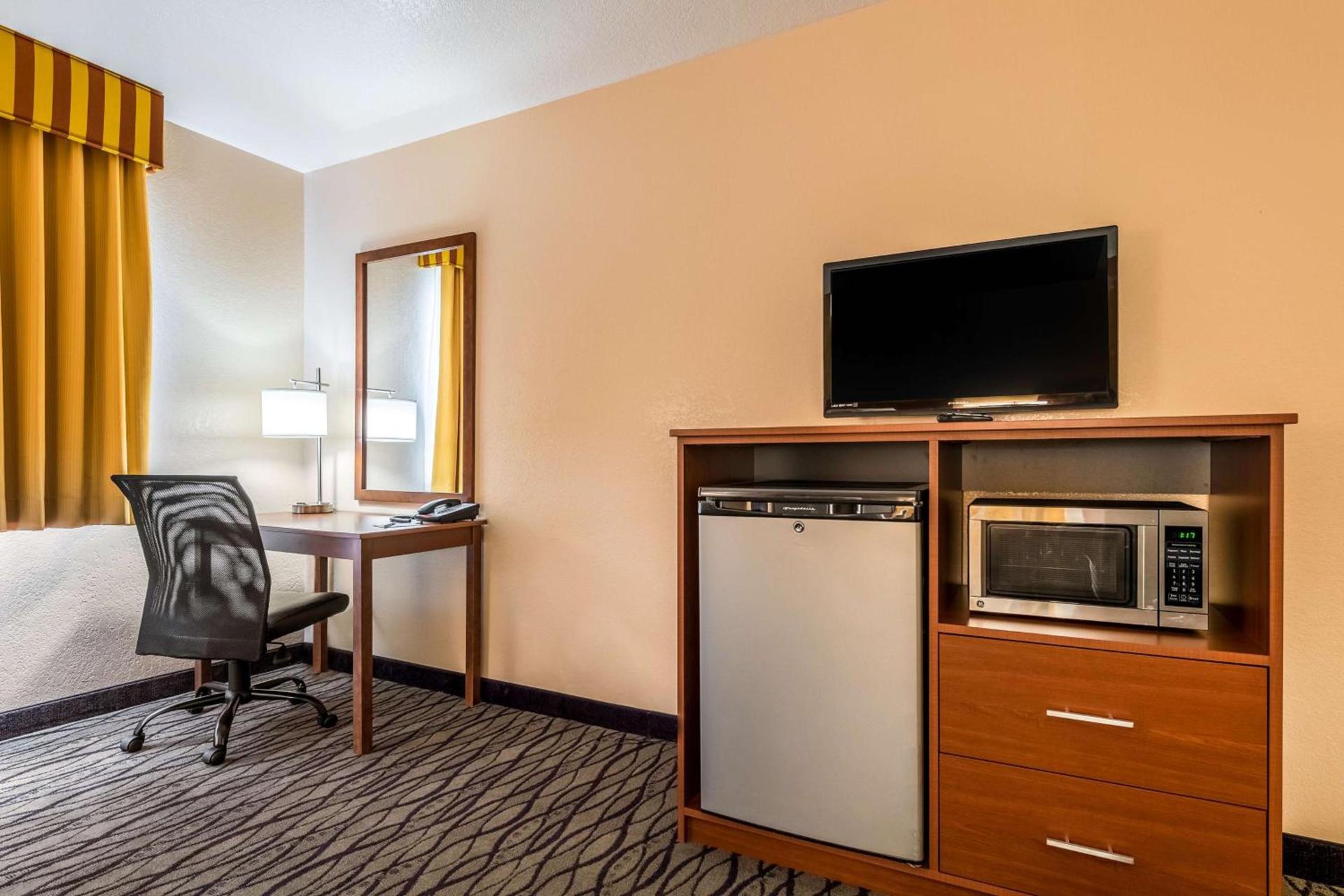 SureStay Hotel by Best Western Wenatchee photo 31